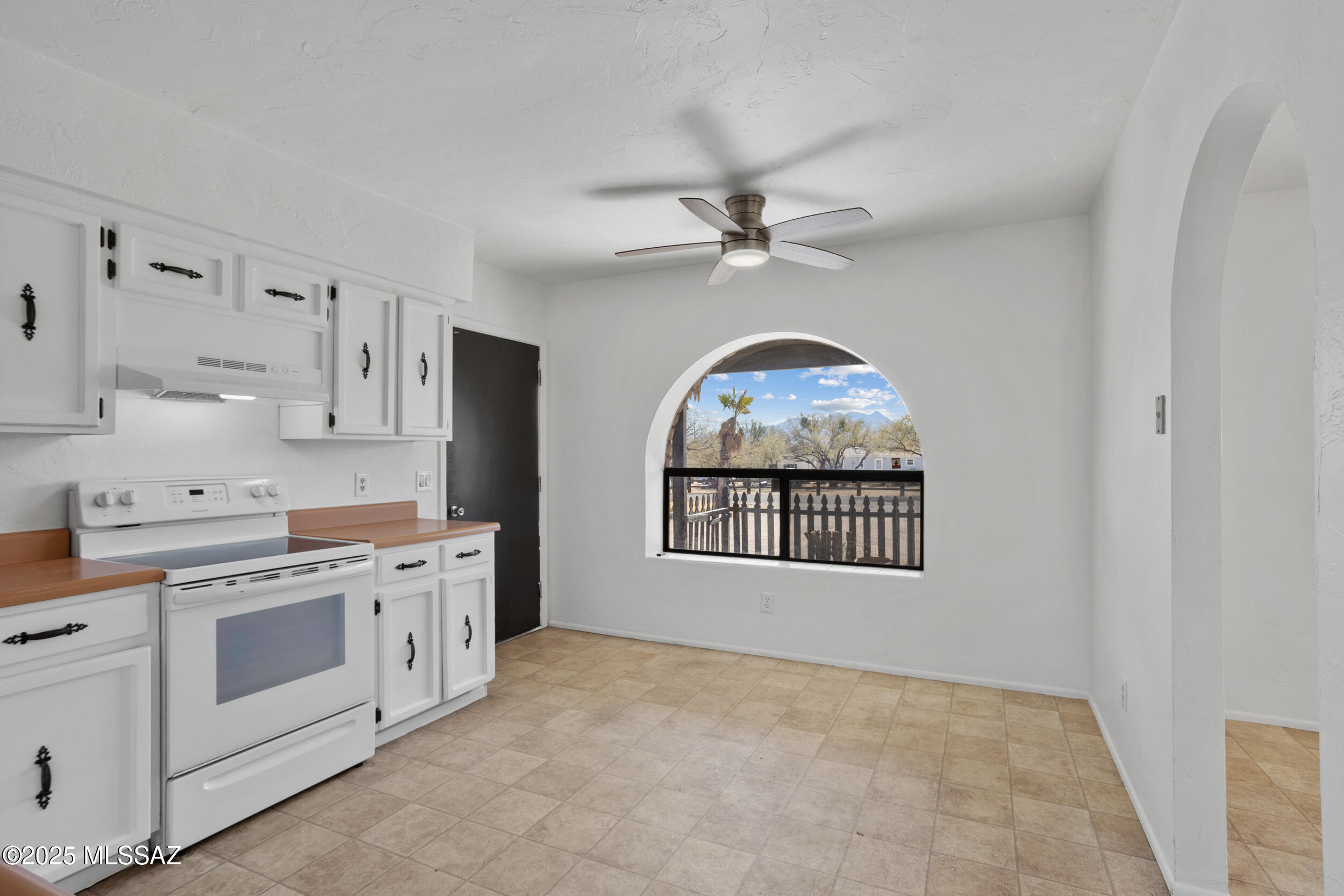 Valle Verde Del Norte (1-100) - Residential