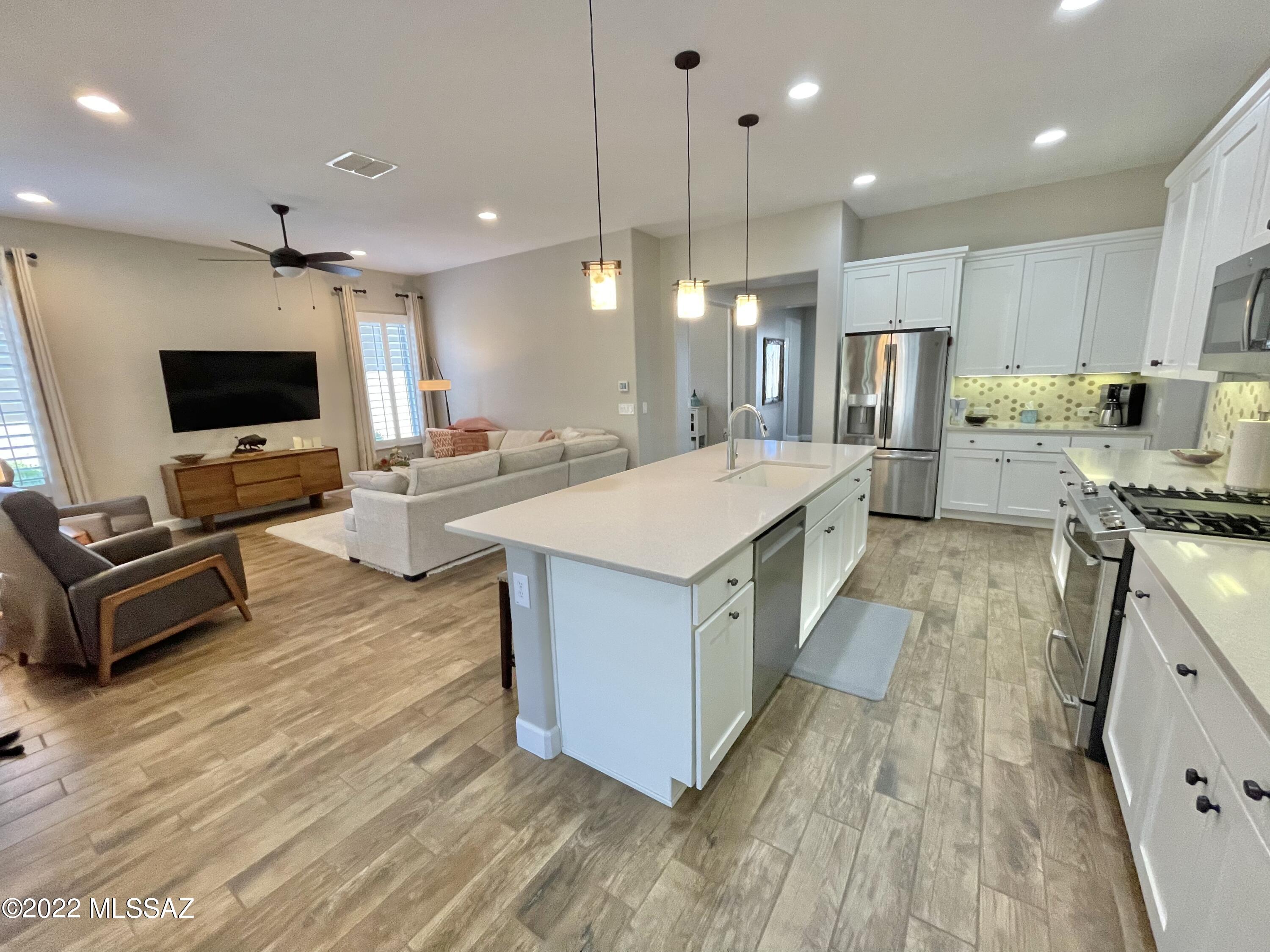Saddlebrooke Ranch - Residential Lease