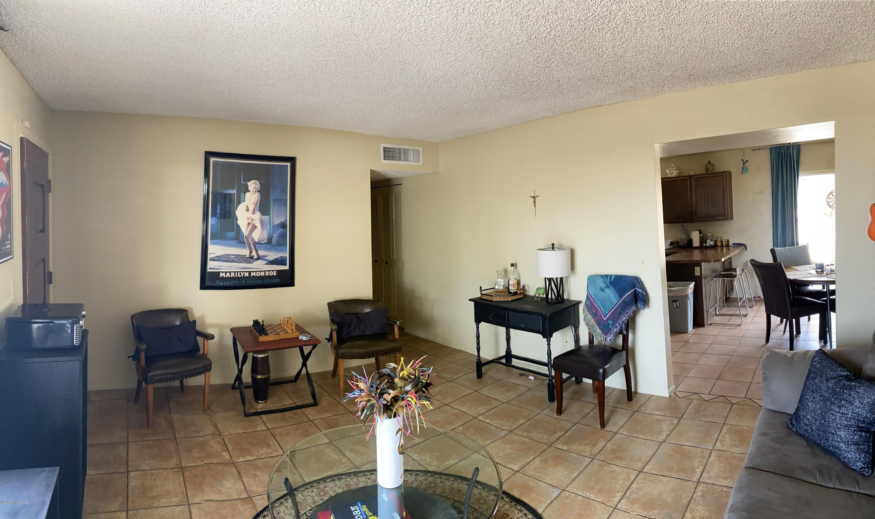 Orangewood Estates (375-439) - Residential