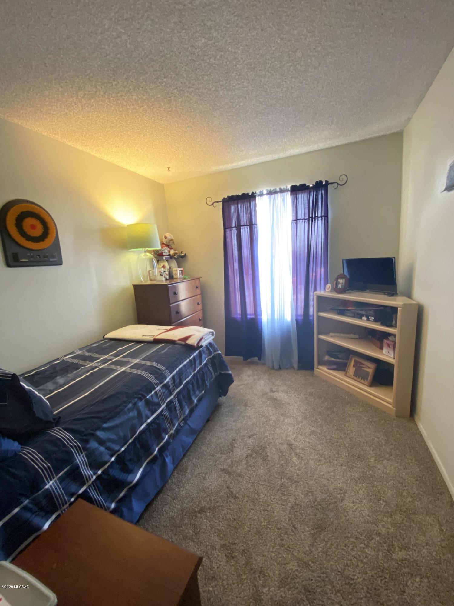 Orangewood Estates (375-439) - Residential