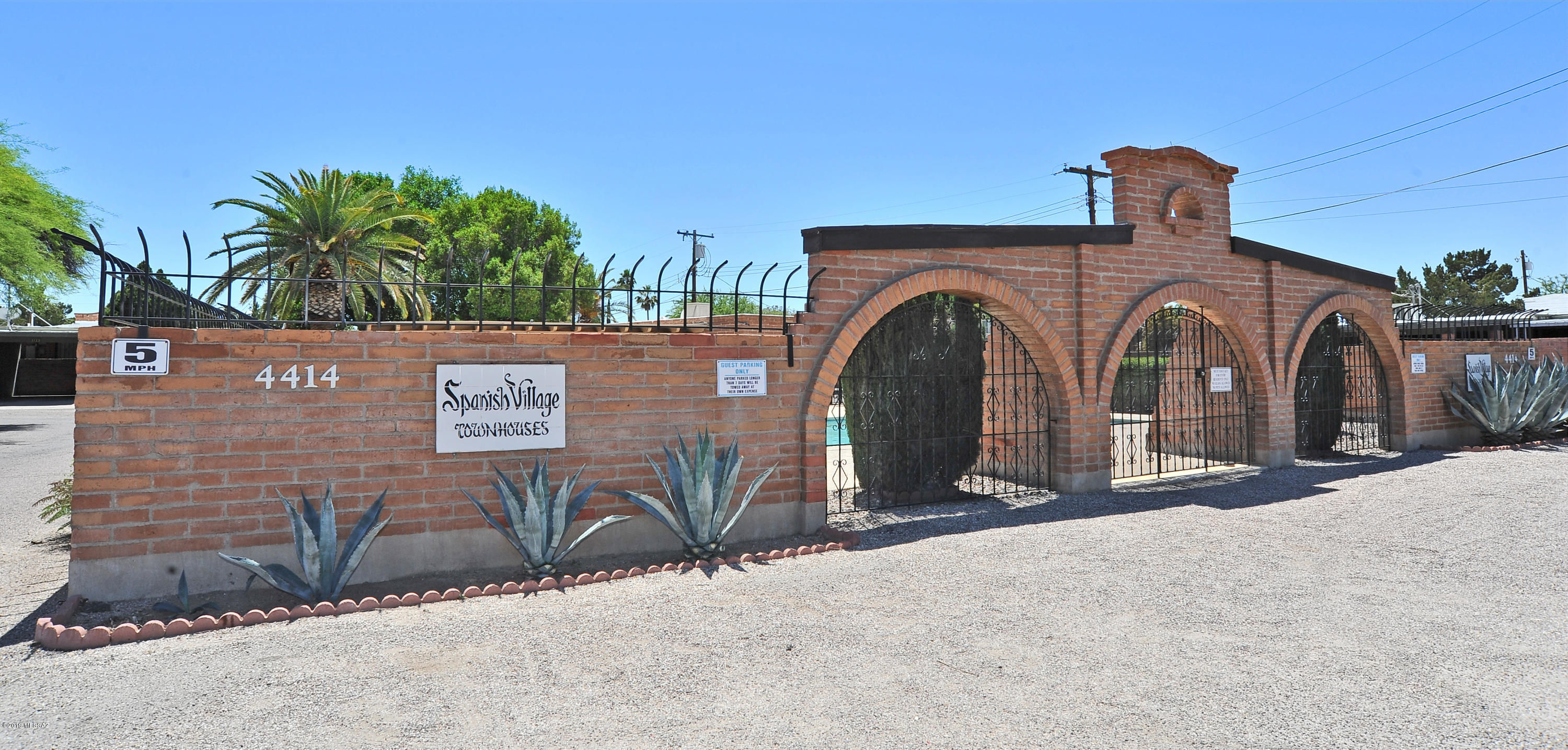 Spanish Village Th - Residential