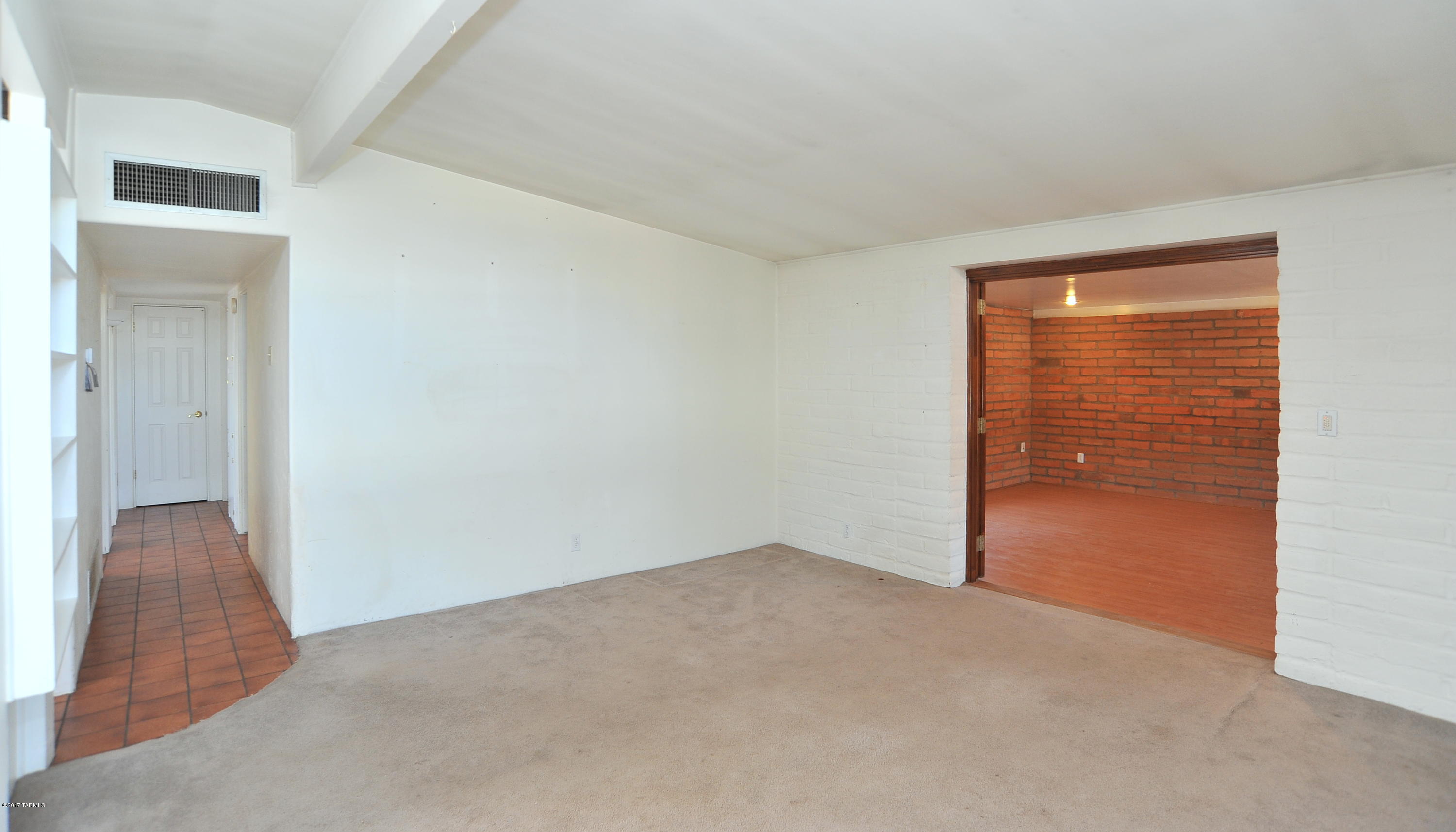 Kingston Knolls Terrace - Residential