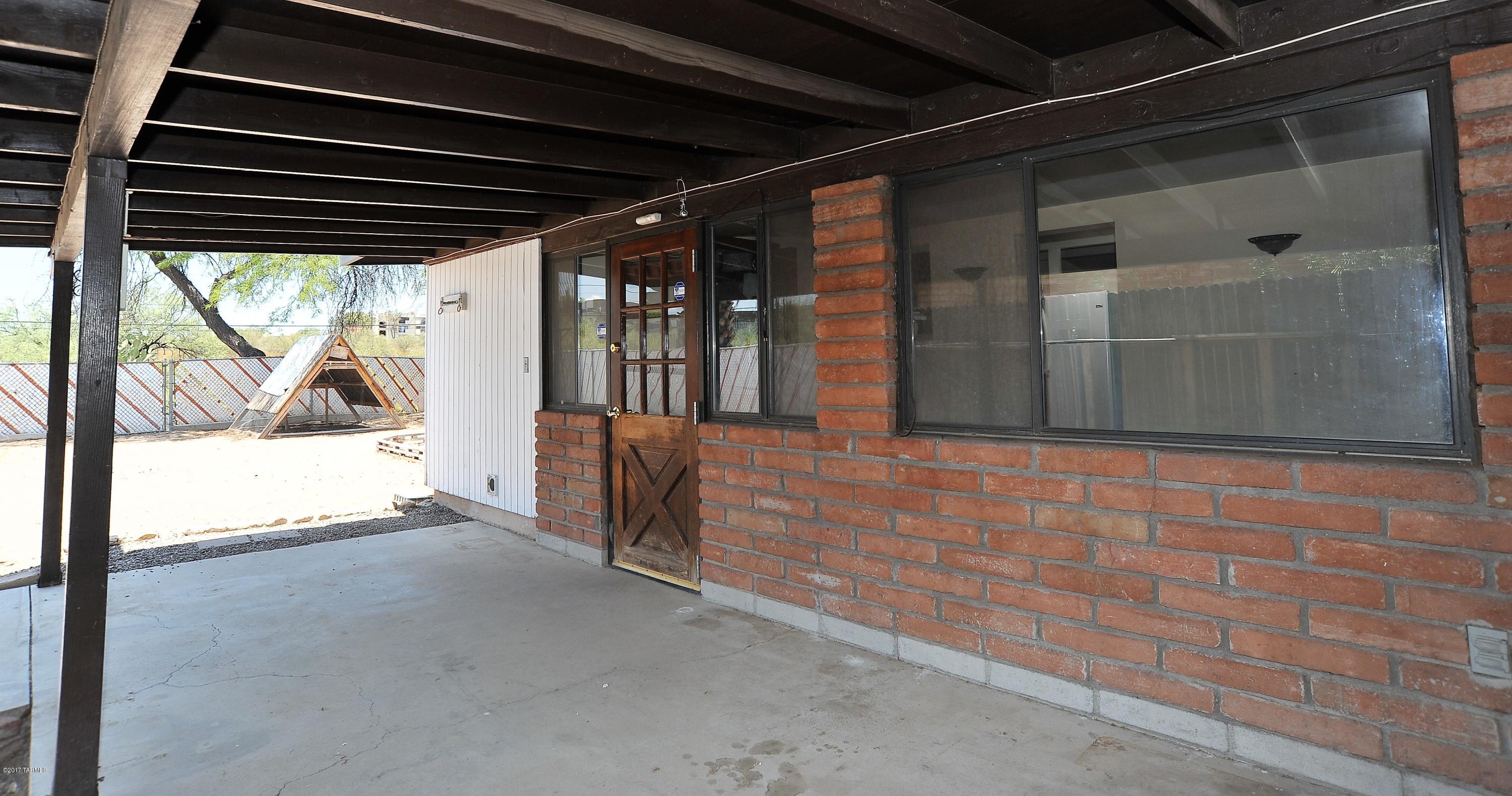 Kingston Knolls Terrace - Residential