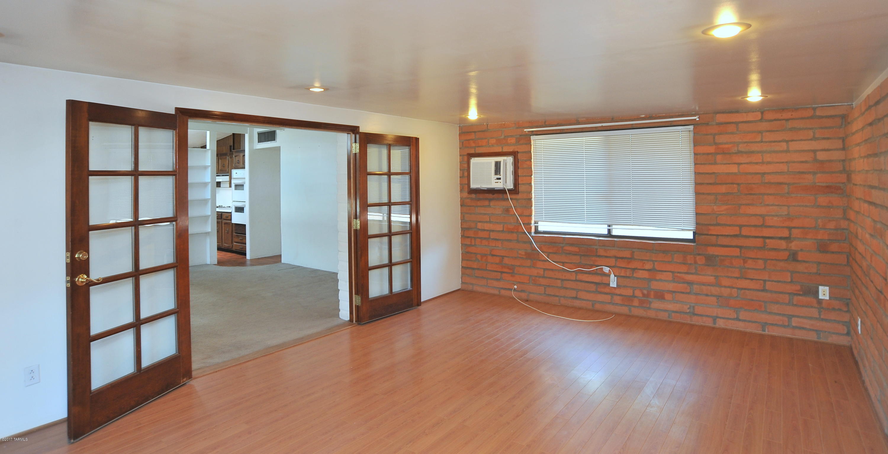 Kingston Knolls Terrace - Residential