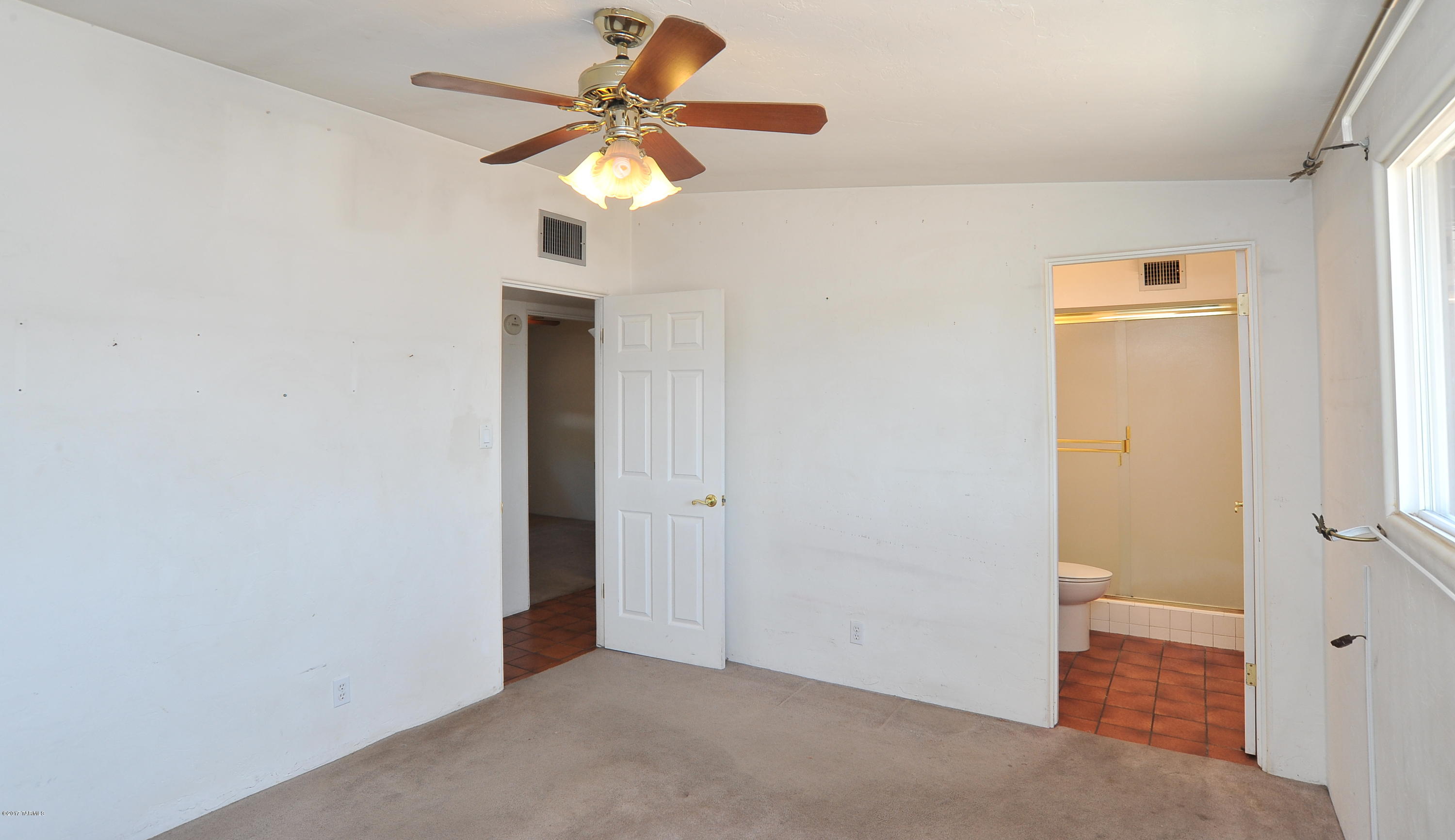 Kingston Knolls Terrace - Residential