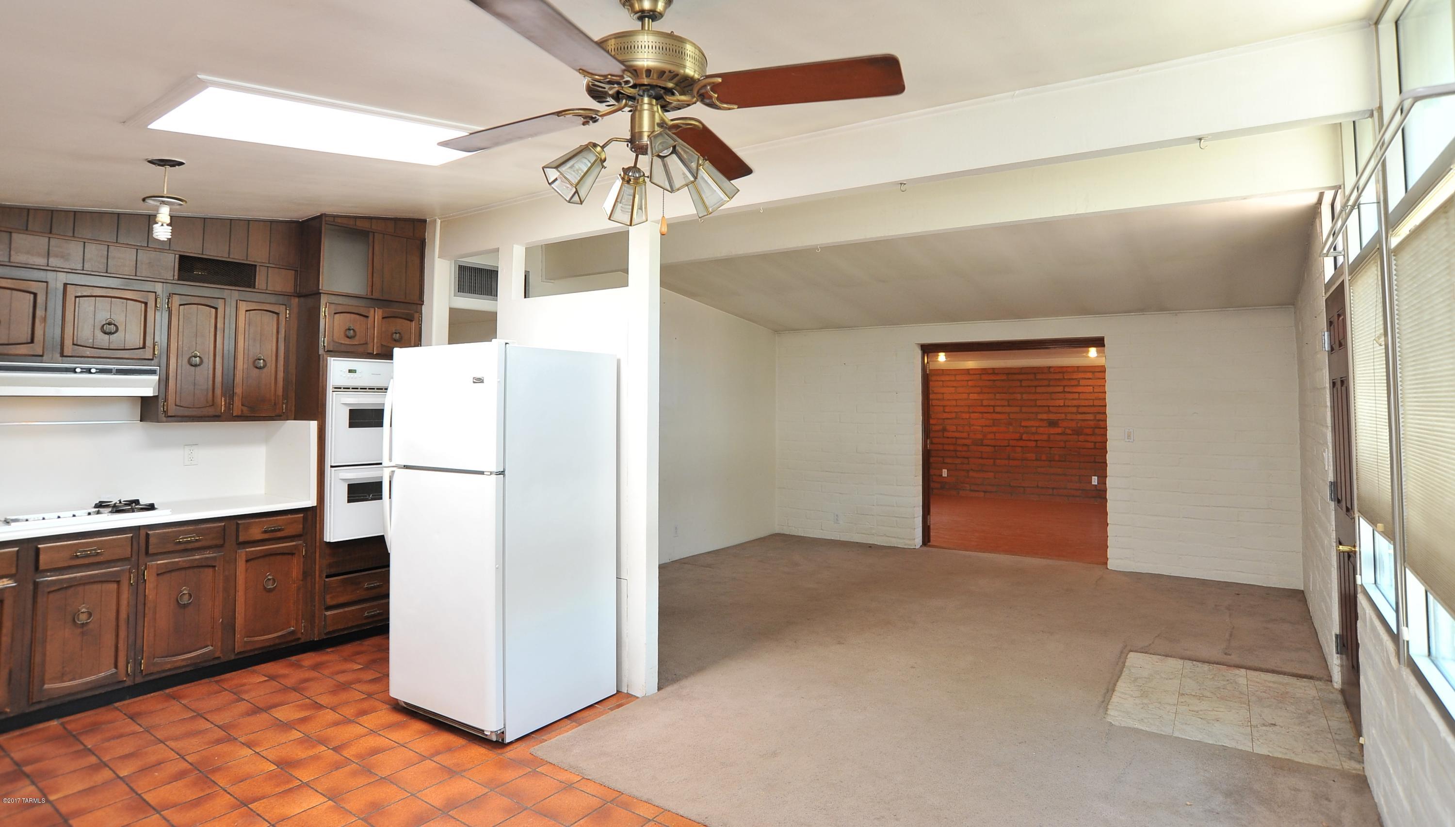 Kingston Knolls Terrace - Residential