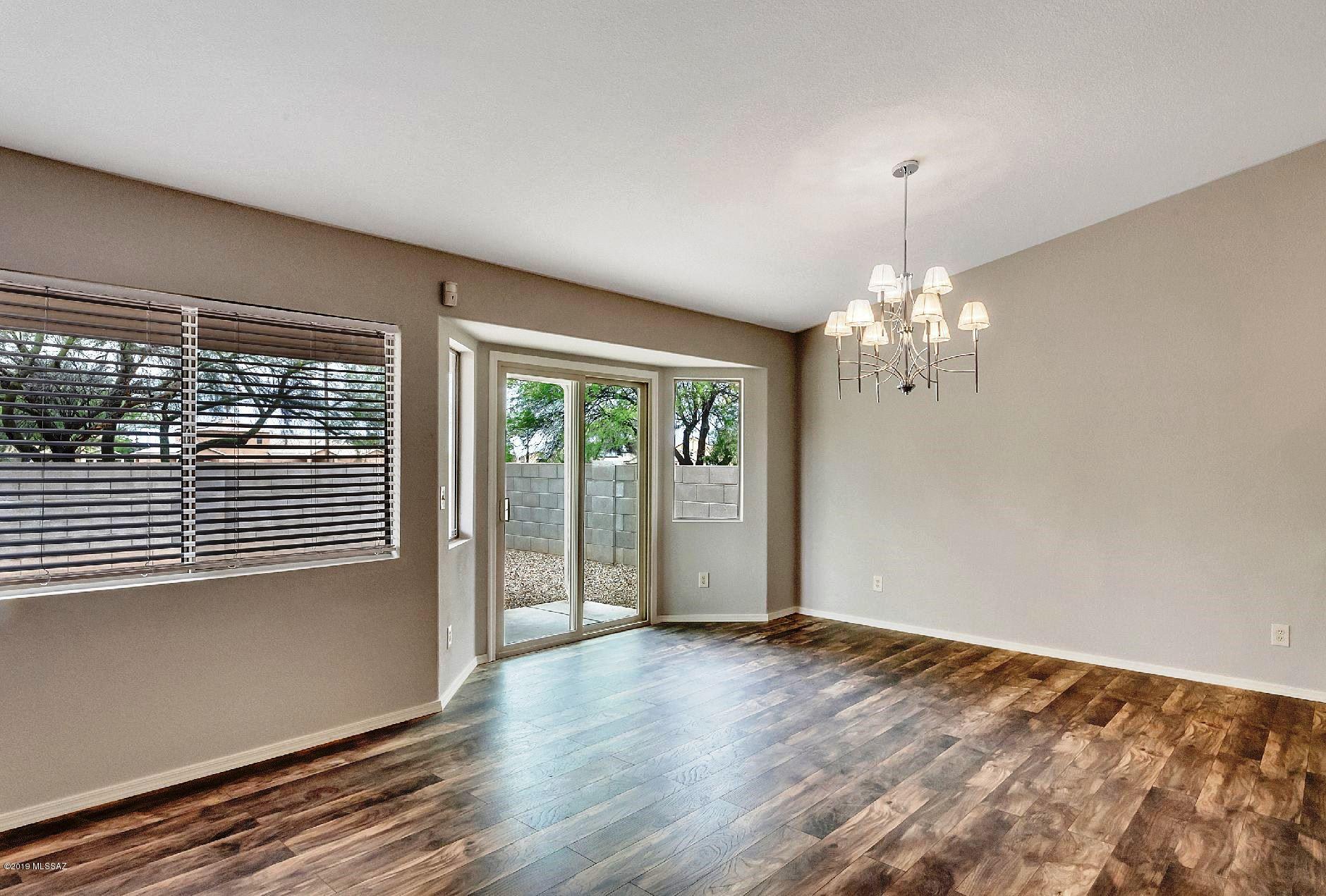Wilmot Shadows (1-81) - Residential