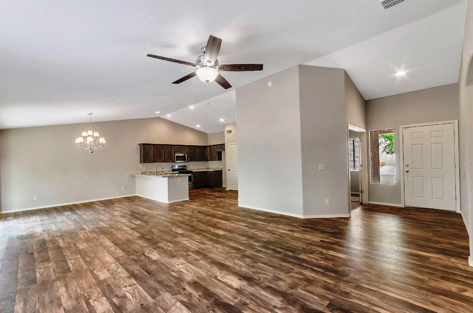 Wilmot Shadows (1-81) - Residential