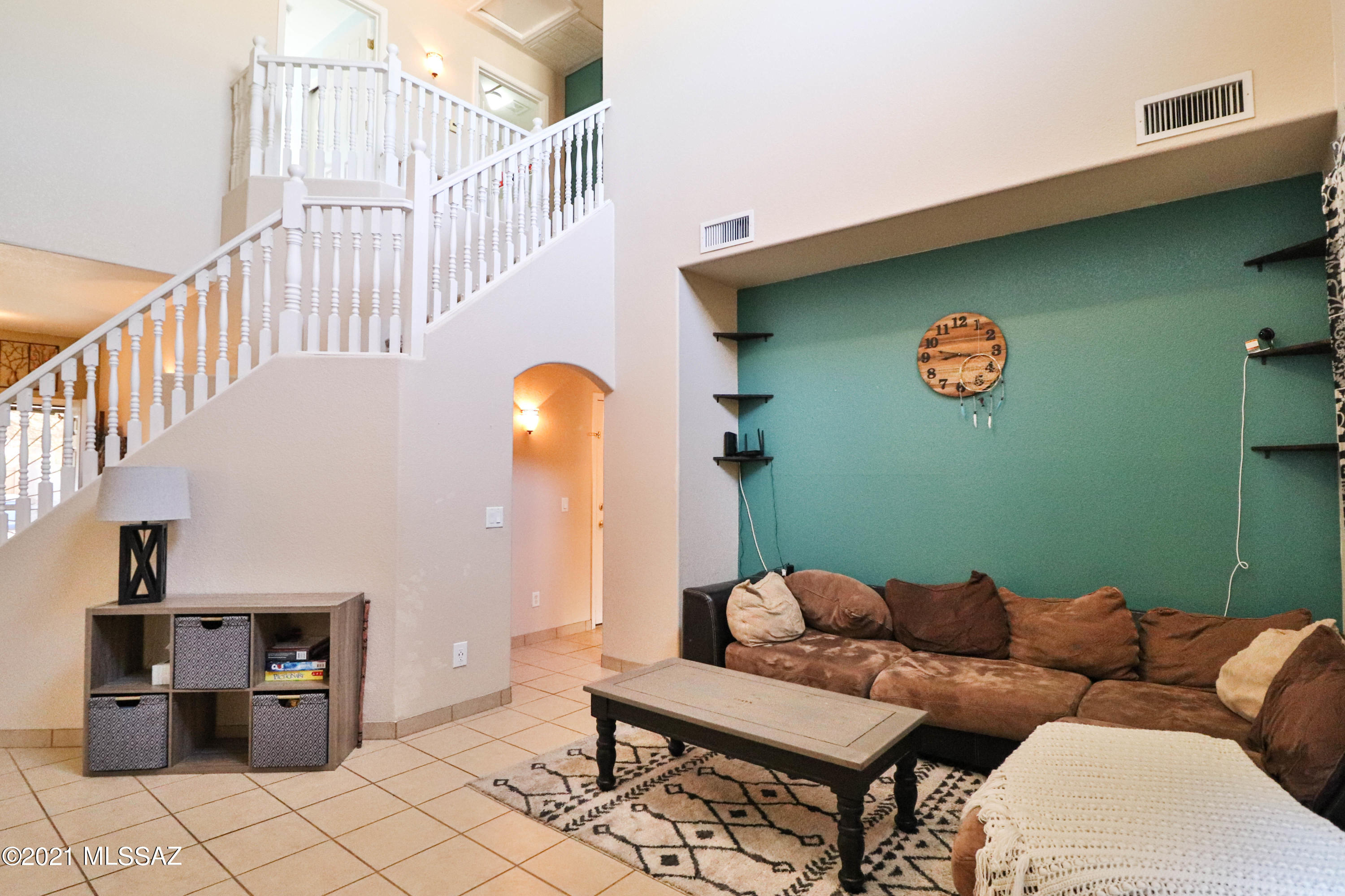 Presidio De Cancion (1-200) - Residential