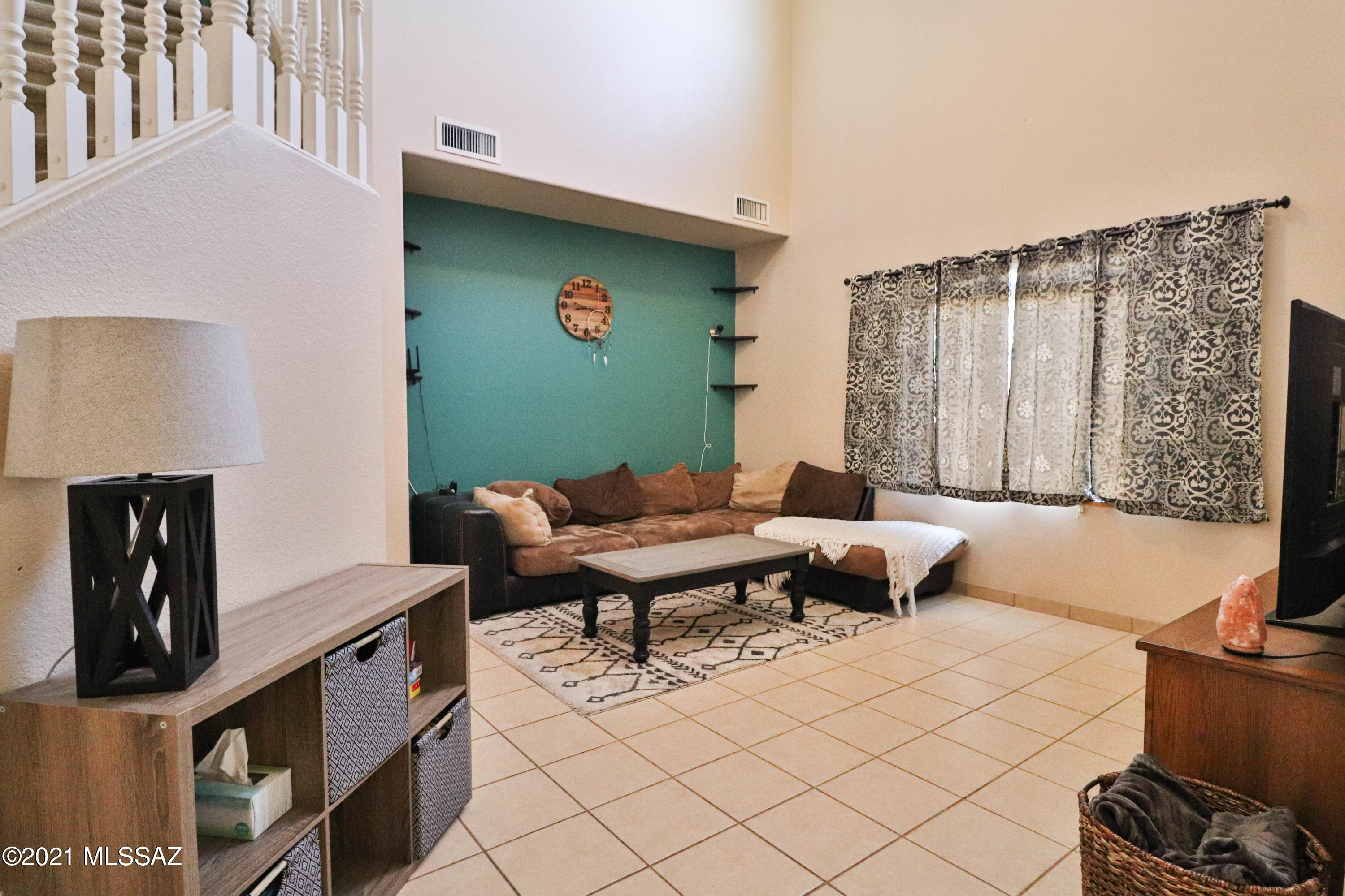 Presidio De Cancion (1-200) - Residential