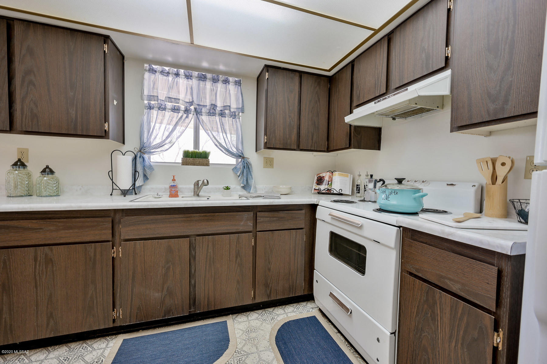 Rancho Catalina(107-221) - Residential