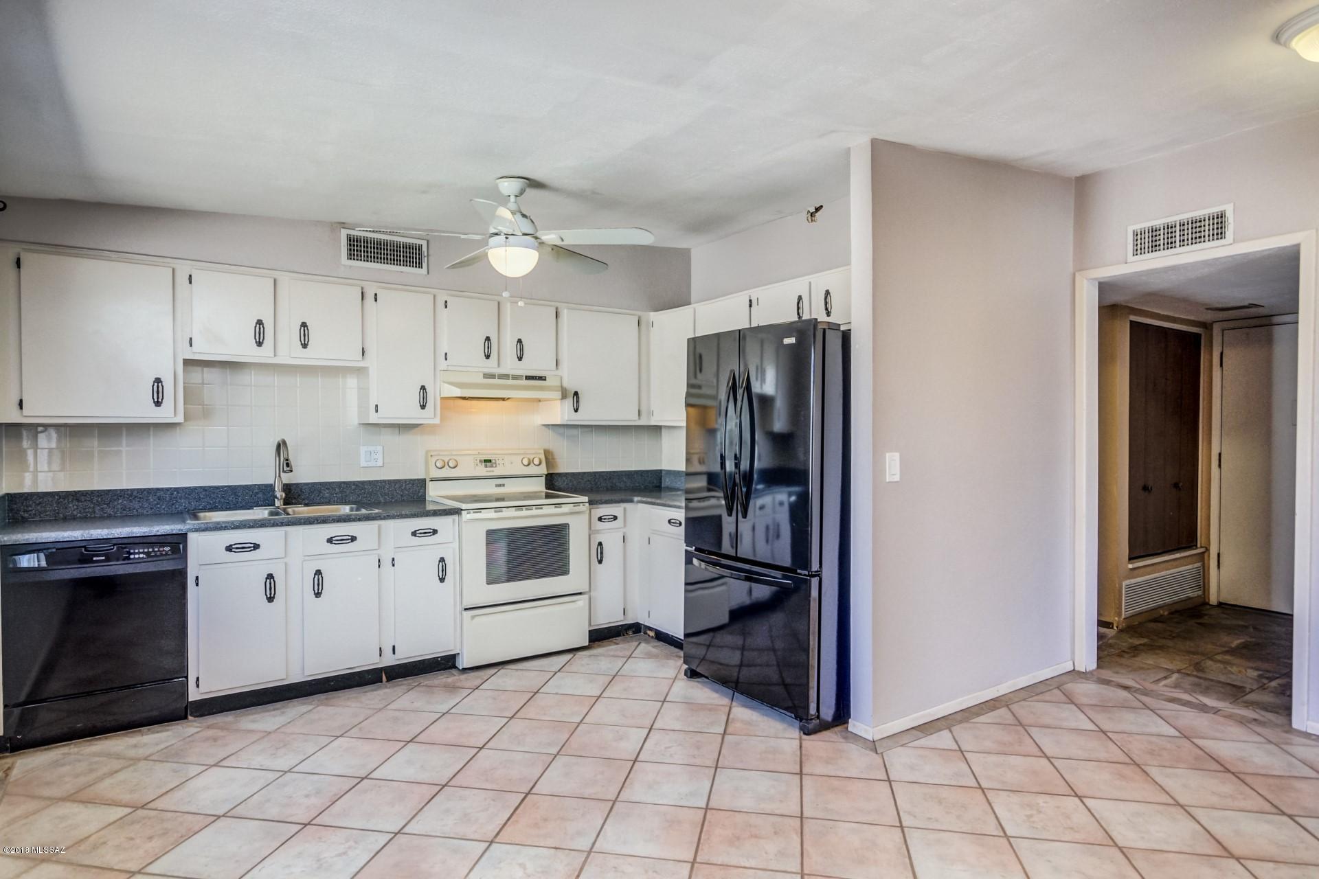 North Point Terrace (1-255) - Residential