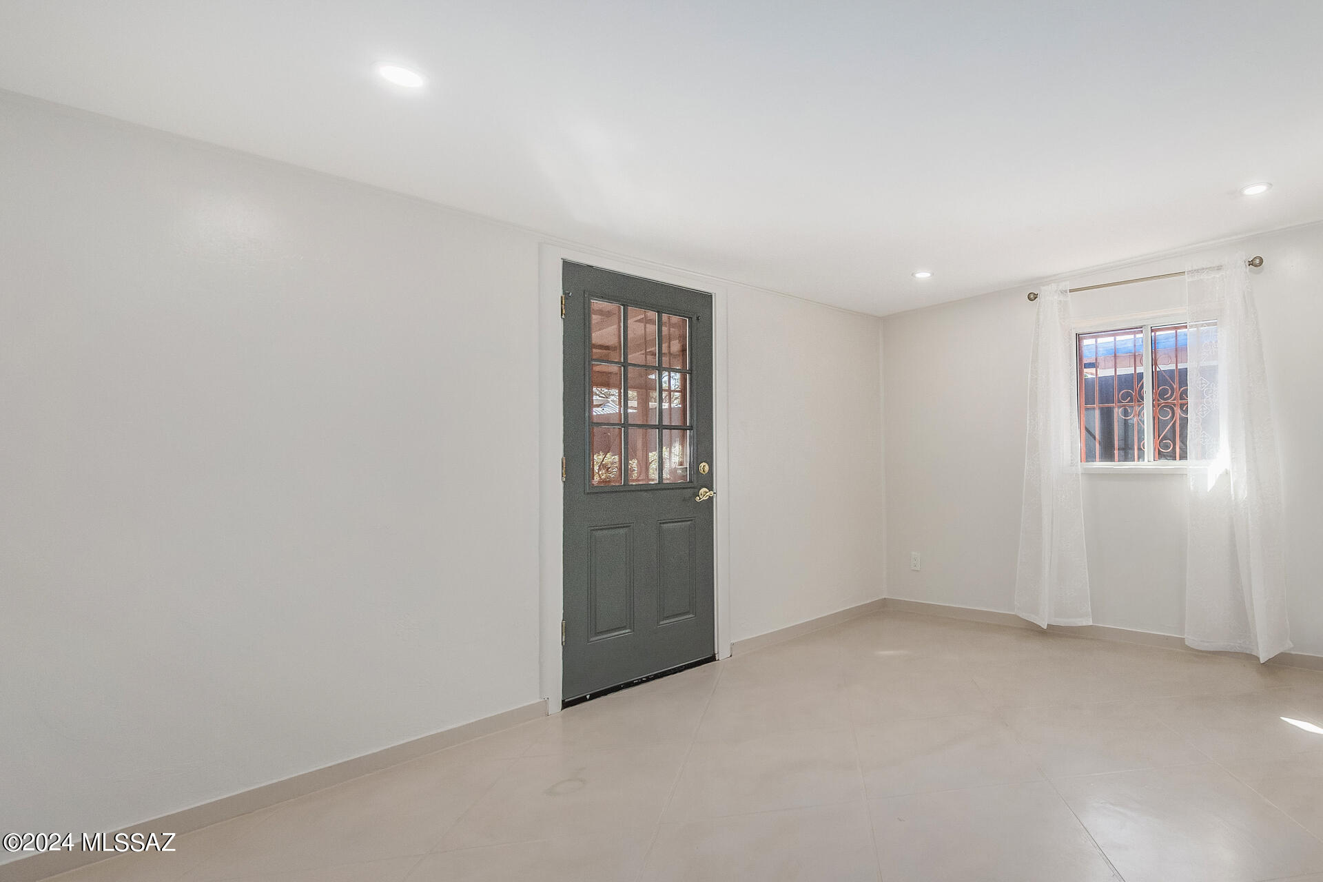 Catalina Heights - Residential