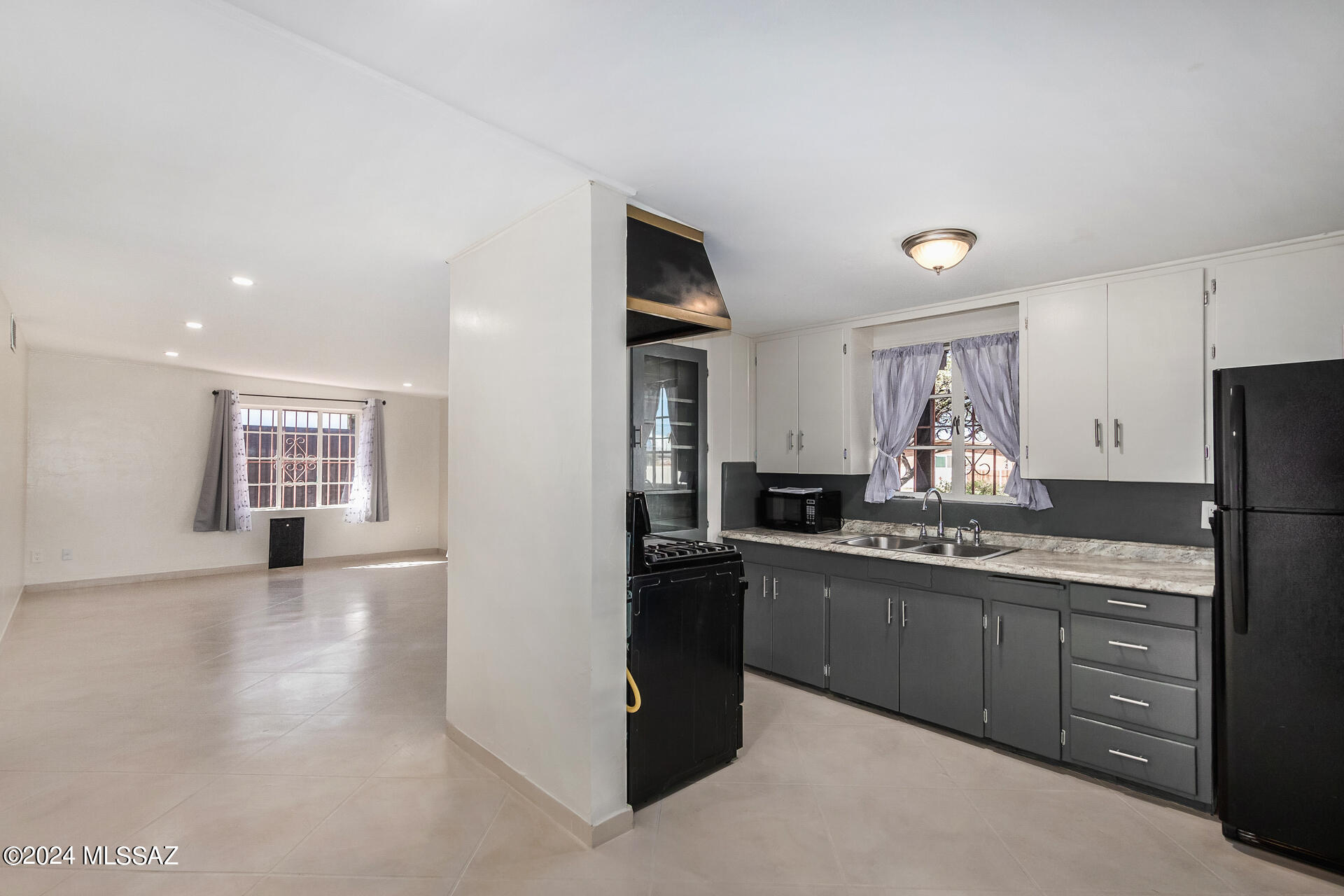 Catalina Heights - Residential