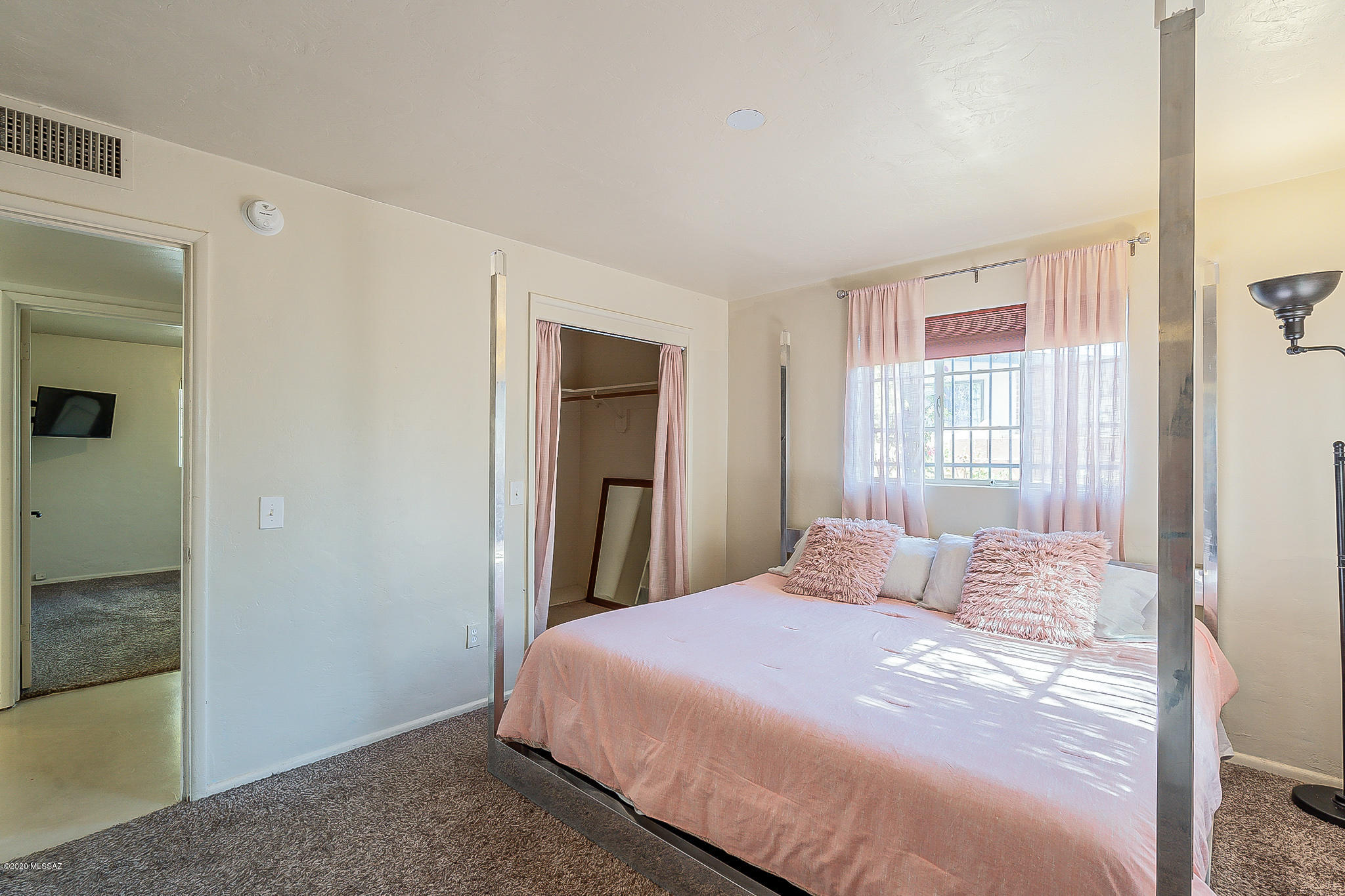 San Fernando Village - Residential