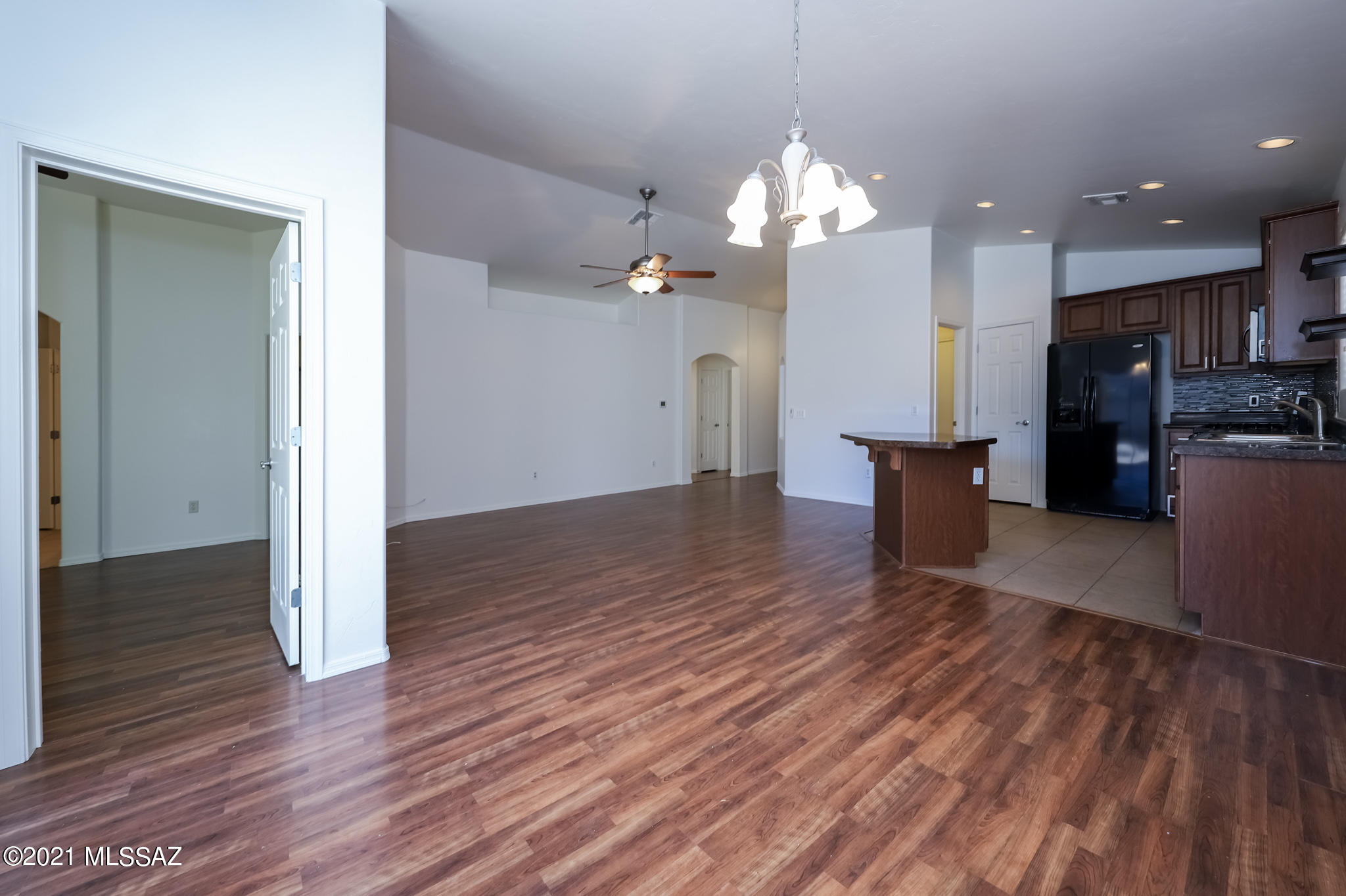 Empire Heights (1-241) - Residential