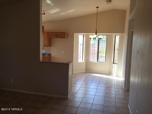 Oak Tree at Midvale (520-620) - Residential