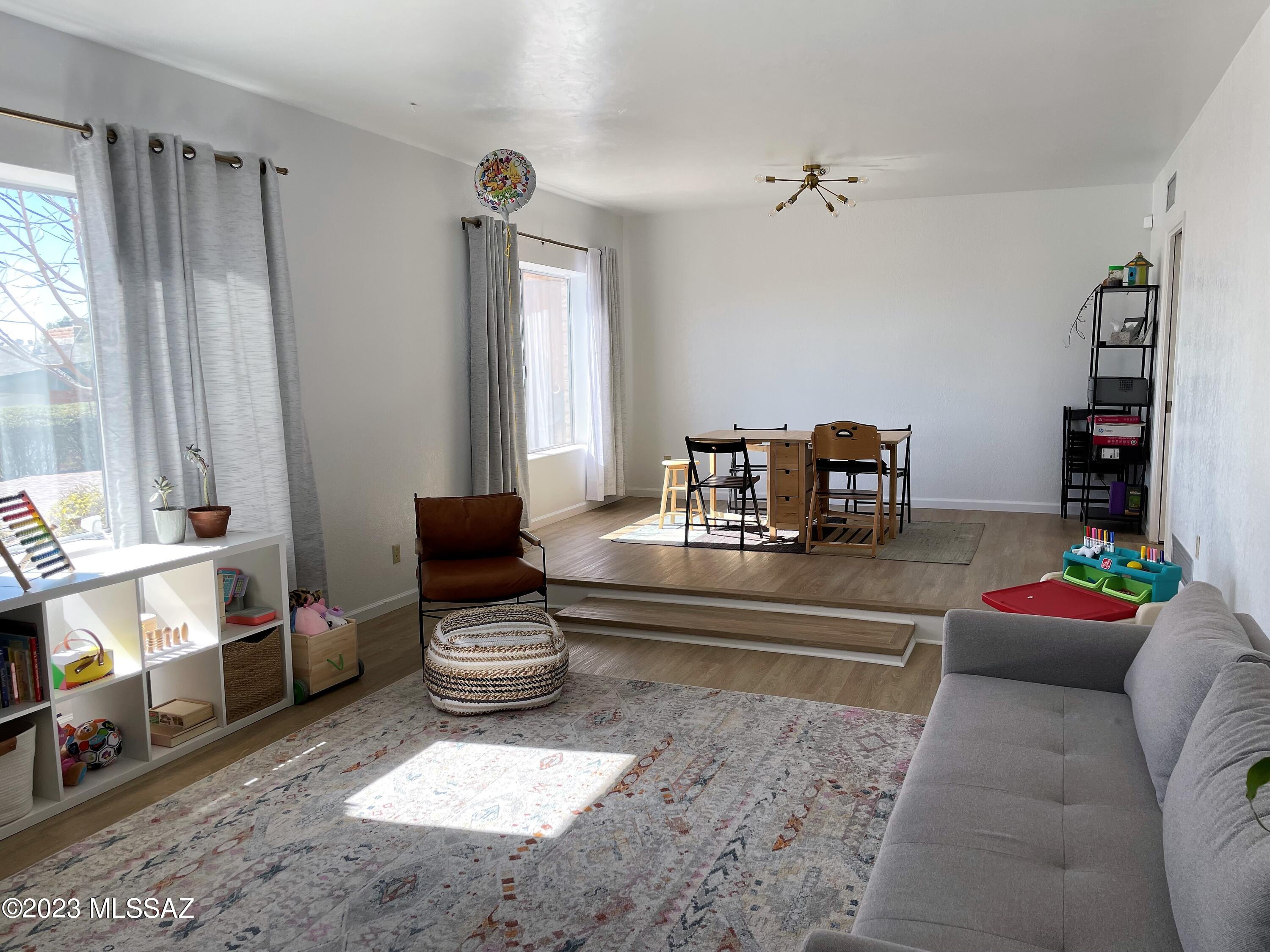 Sabino Vista NO. 3 (1-28) - Residential Lease