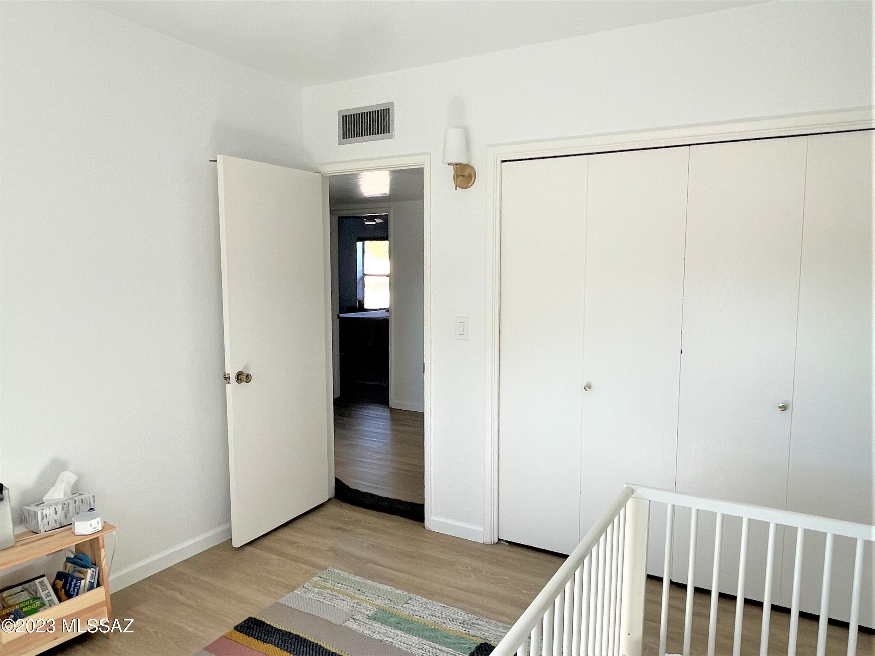 Sabino Vista NO. 3 (1-28) - Residential Lease