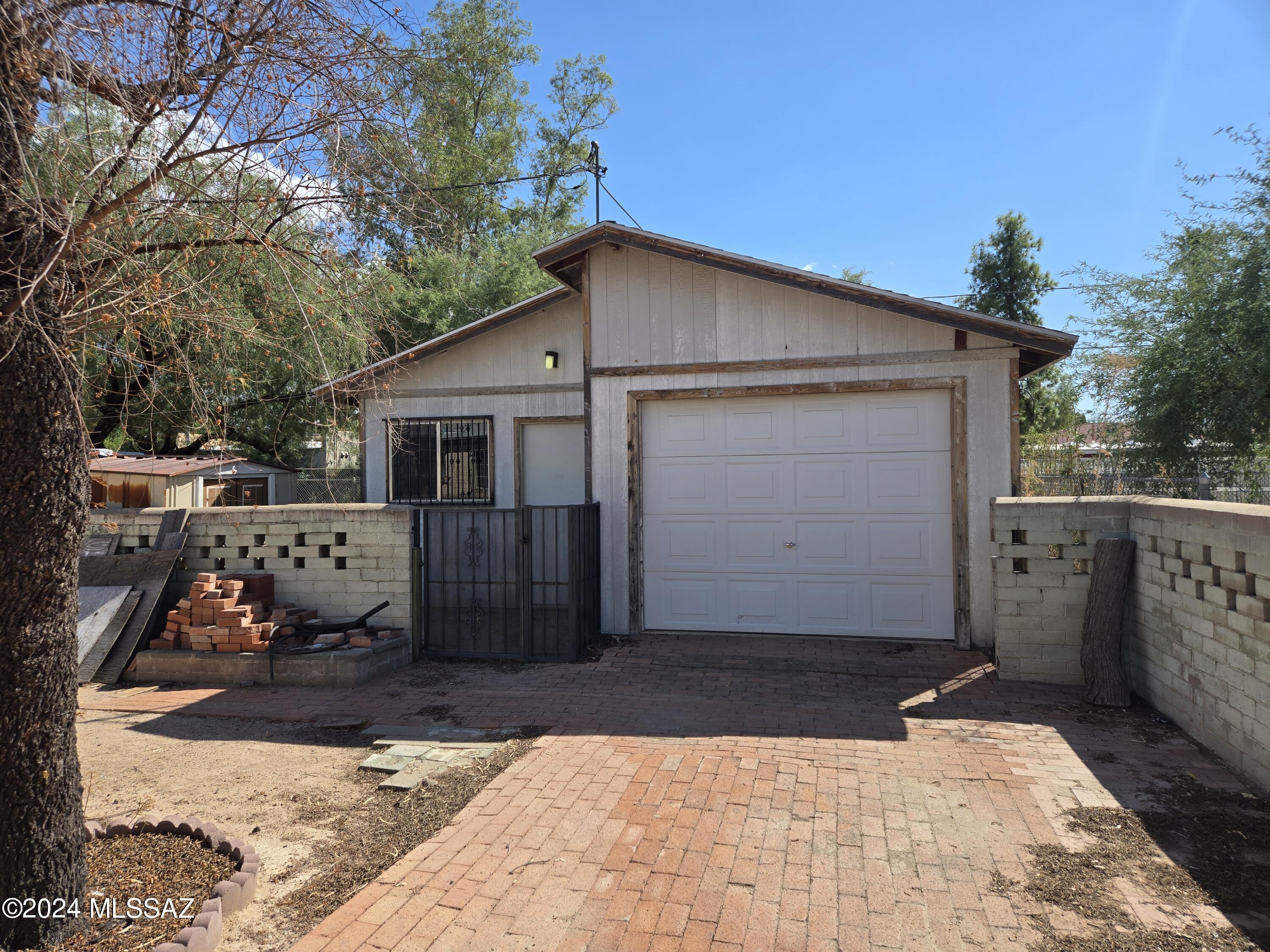 La Madera Addition - Residential