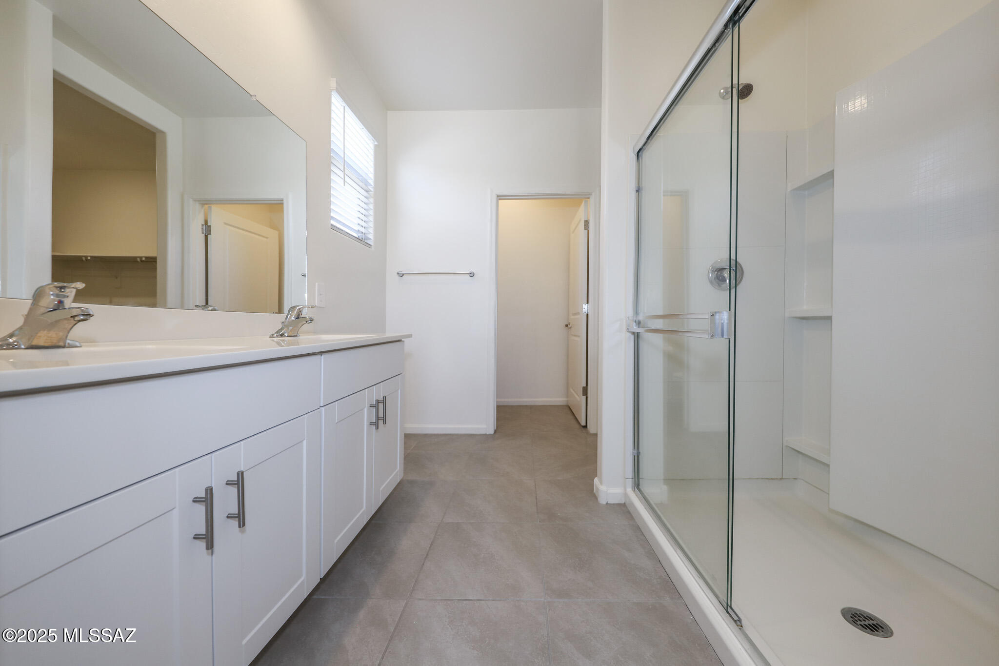 Valencia Crossing - Residential Lease