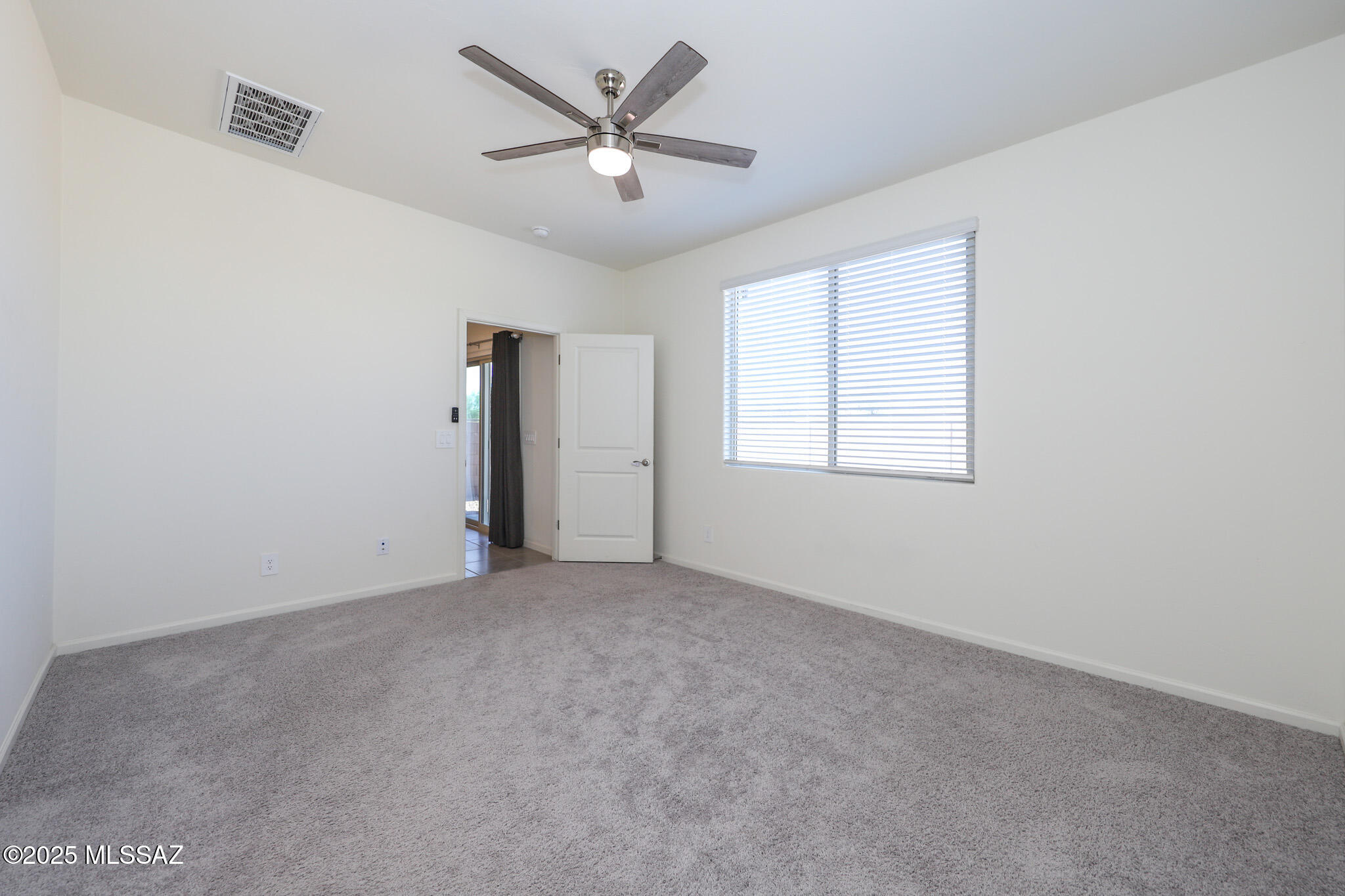 Valencia Crossing - Residential Lease