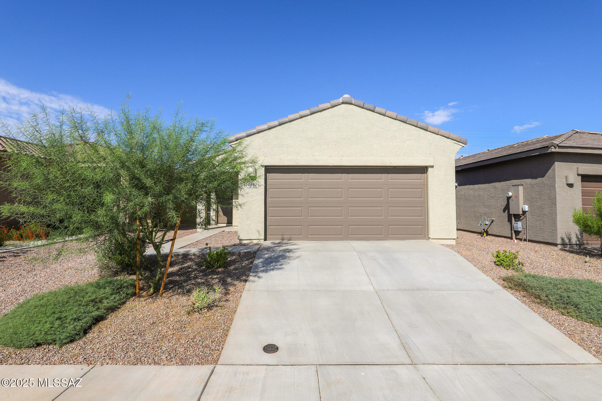 Valencia Crossing - Residential Lease
