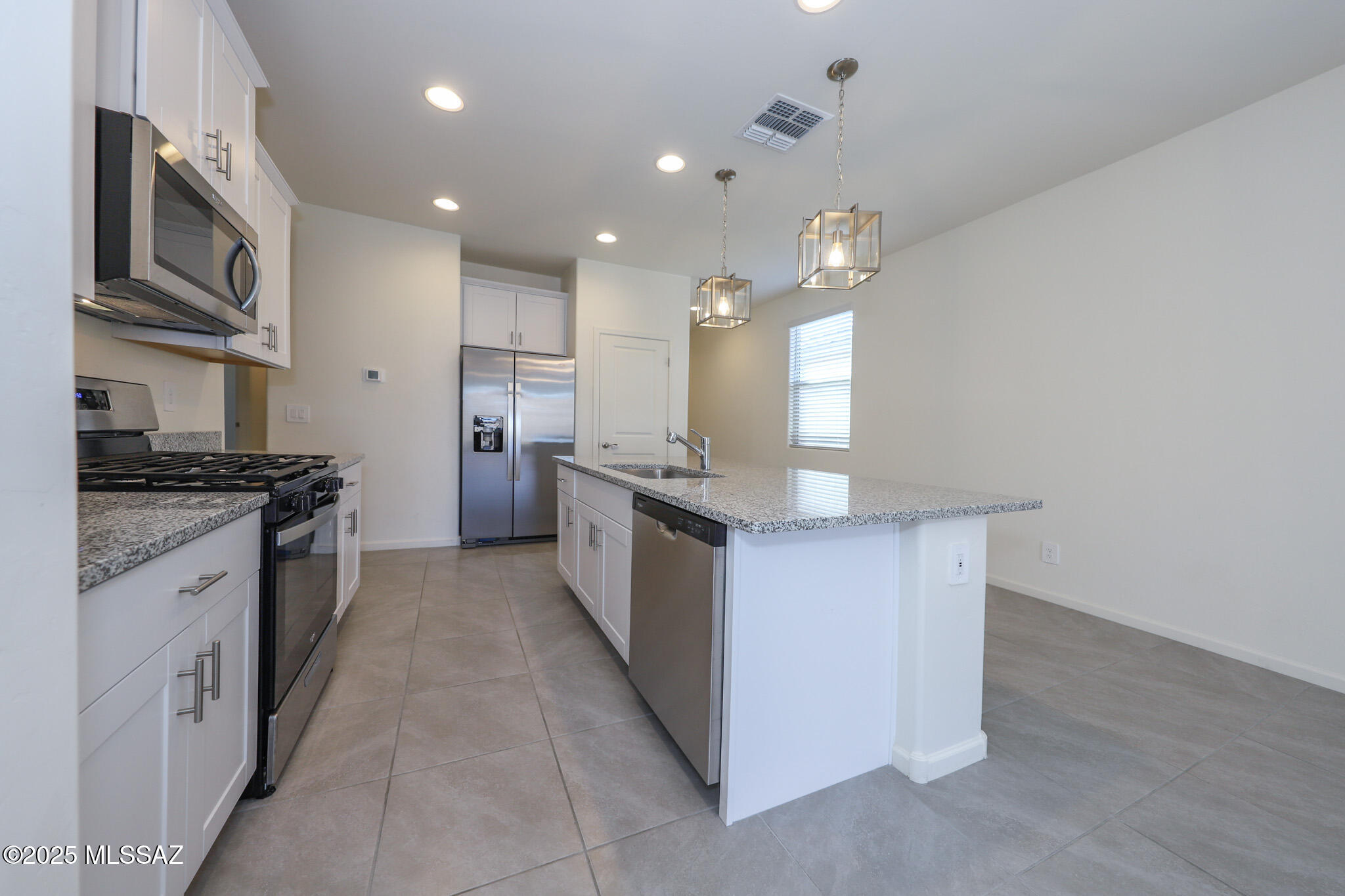 Valencia Crossing - Residential Lease