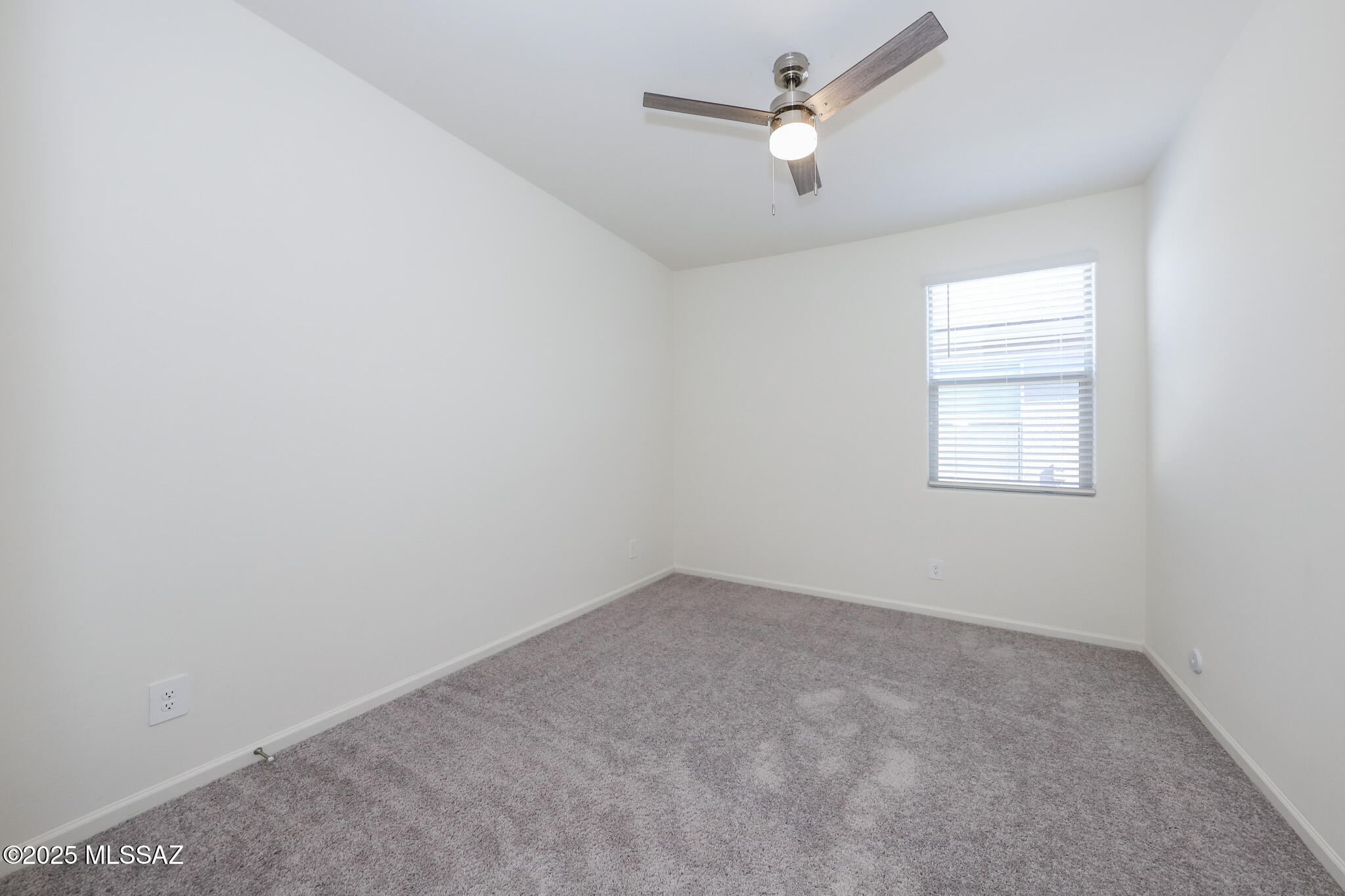 Valencia Crossing - Residential Lease
