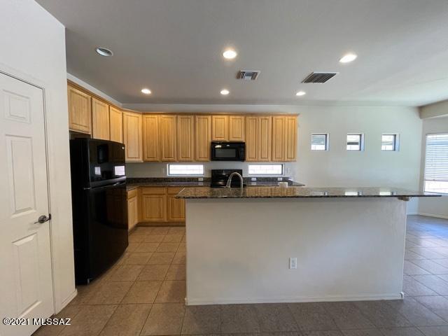 Sycamore Park Village 3 (1-97) - Residential Lease