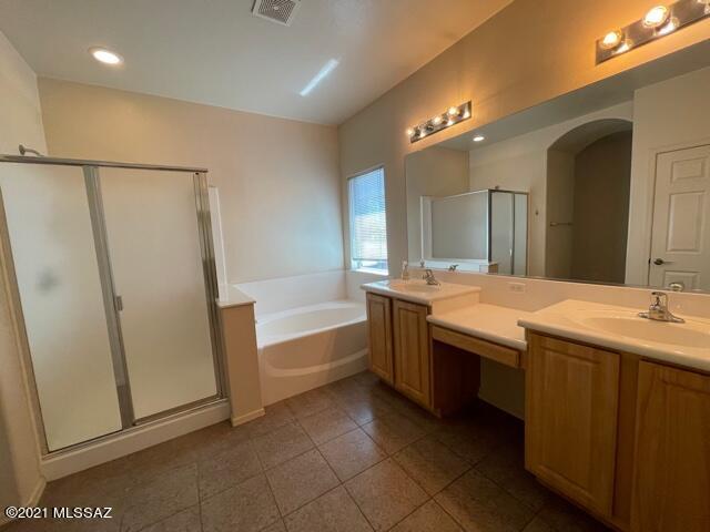 Sycamore Park Village 3 (1-97) - Residential Lease