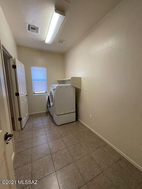 Sycamore Park Village 3 (1-97) - Residential Lease