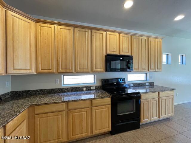 Sycamore Park Village 3 (1-97) - Residential Lease