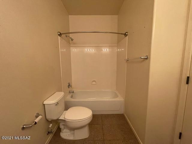 Sycamore Park Village 3 (1-97) - Residential Lease