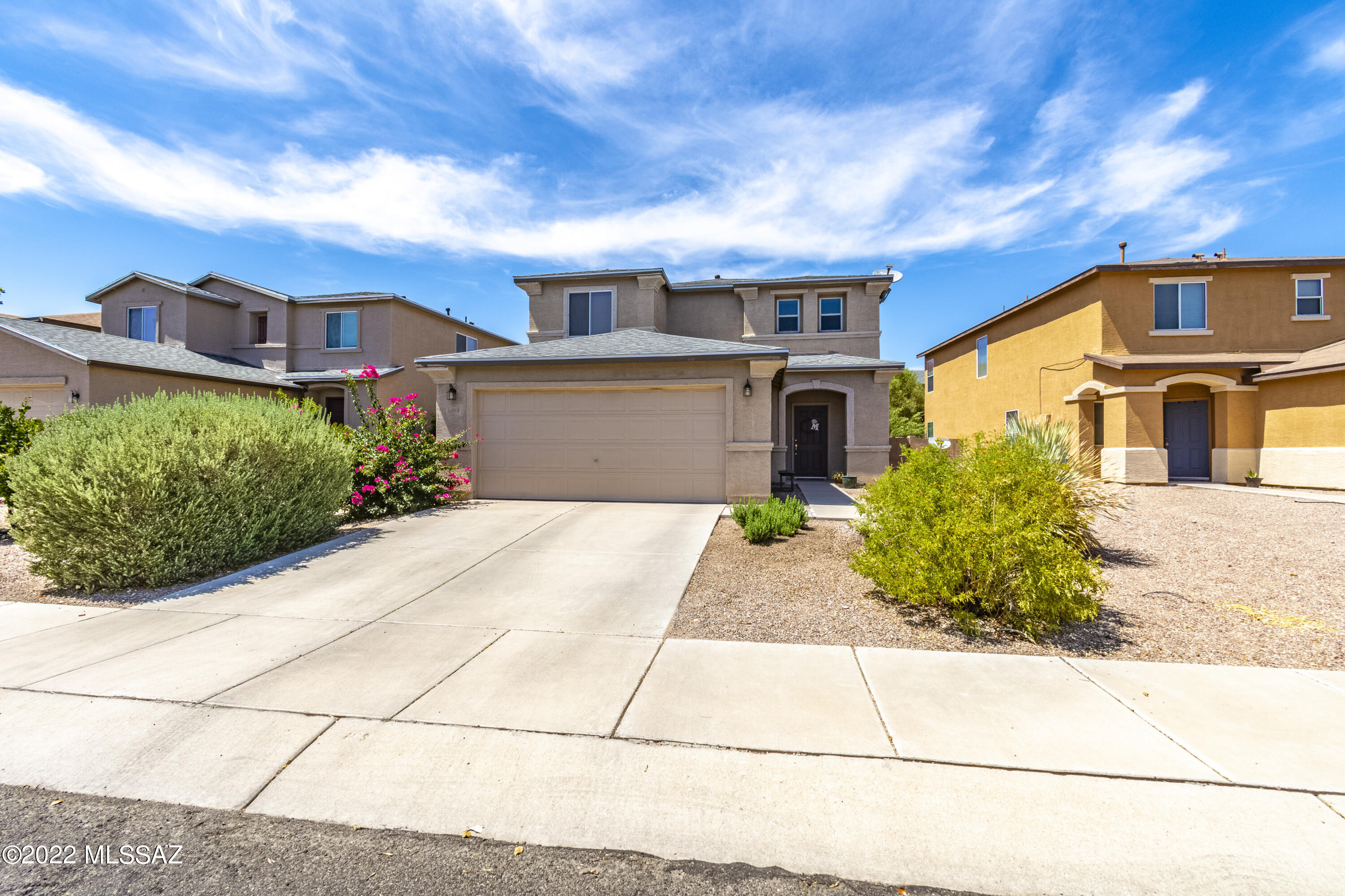 Come see this beautiful home nestled in the desirable River Terrace community. This two story property features a 2 car garage, 4 bedrooms, with all bedrooms upstairs, 2.5 bathrooms, formal living room, formal family room, spacious kitchen w/ plenty of counter space, BRAND NEW A/C units, and new roof in 2020. With easy access to the I-10, this home is in a perfect location for getting around w/ plenty of shopping & restaurants right up the road. As you enter through the front door the large open floor plan creates both a warming and welcoming space. The spacious master bedroom has large en suite bathroom. This home won't last long, schedule your showing today!