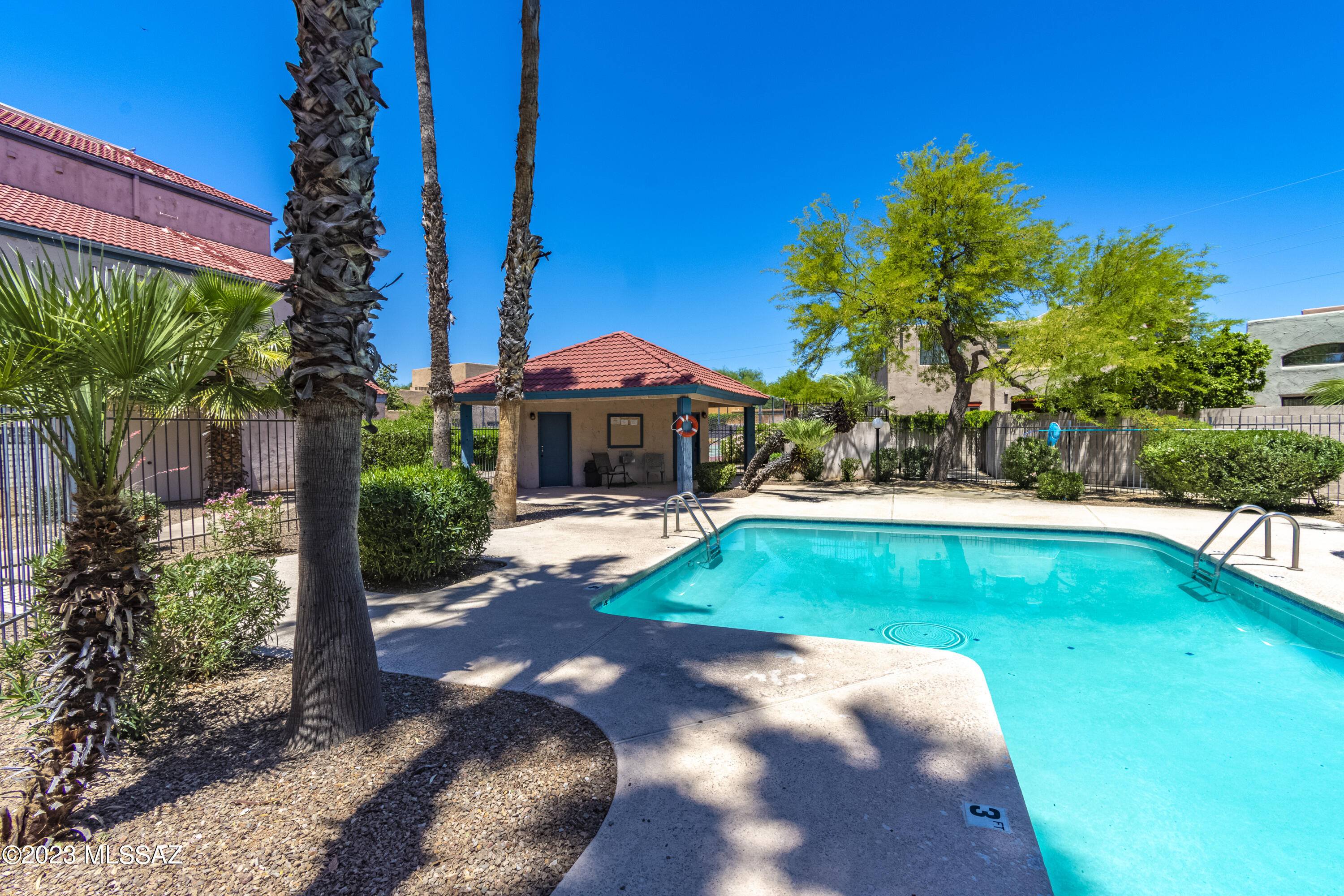 River Grove Condos. - Residential