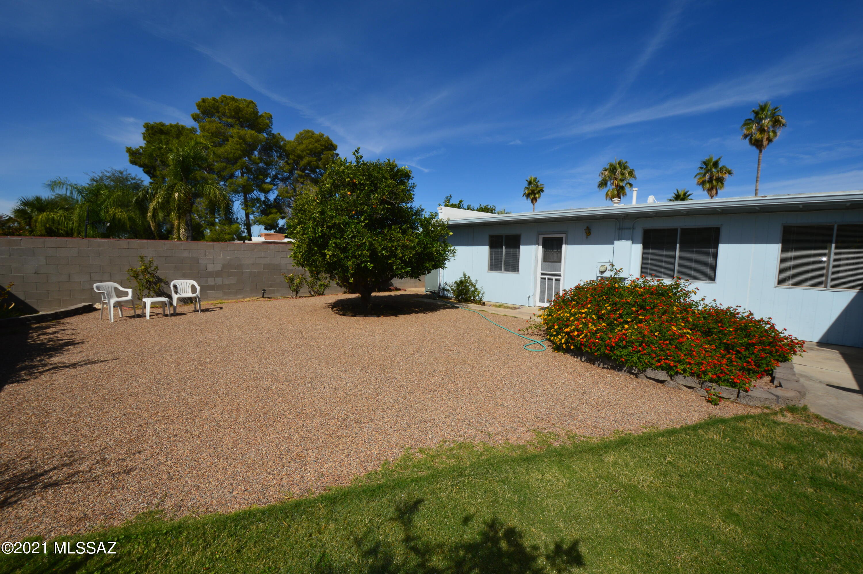 Broadway East (254-390) - Residential