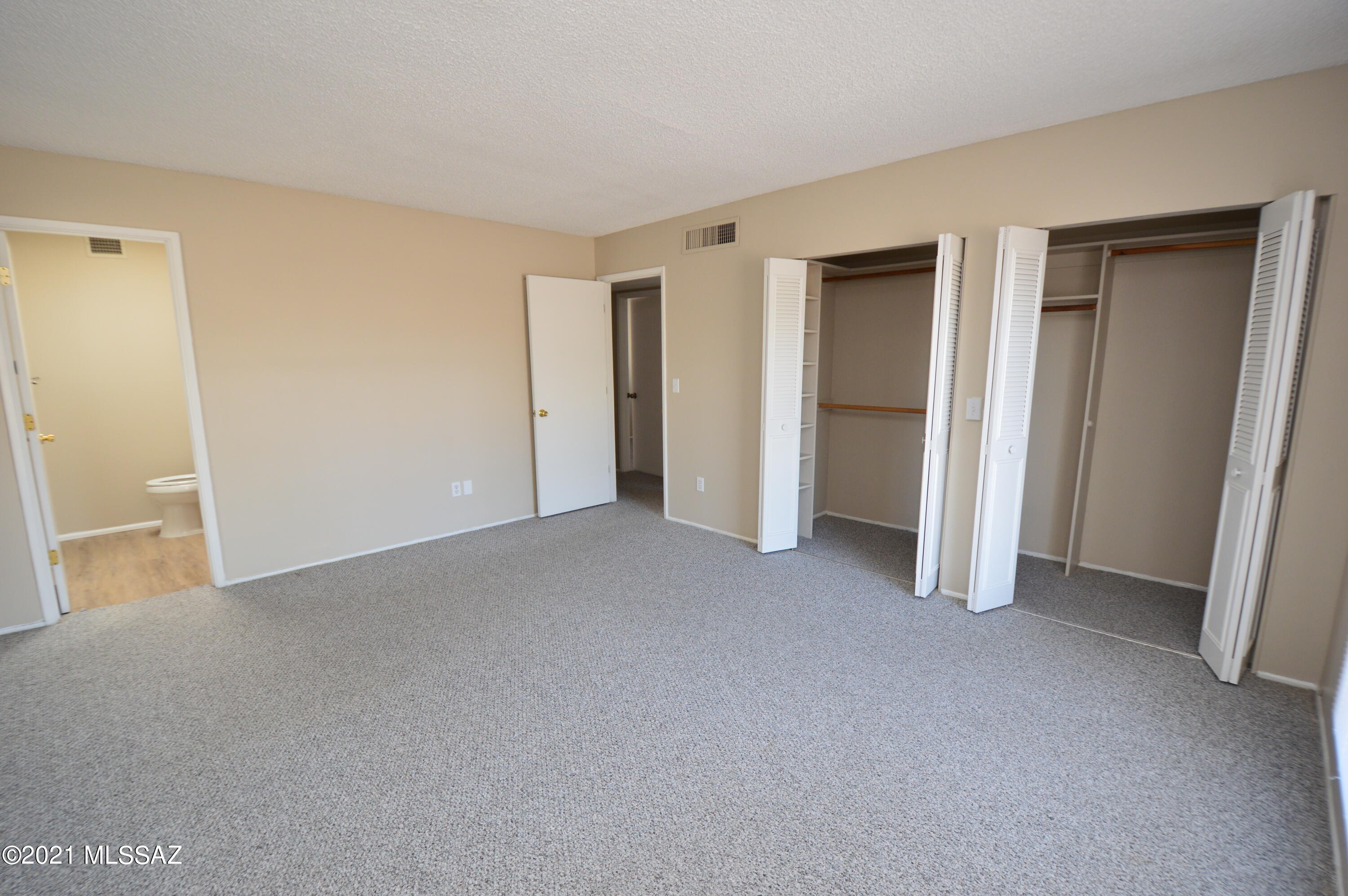 Broadway East (254-390) - Residential