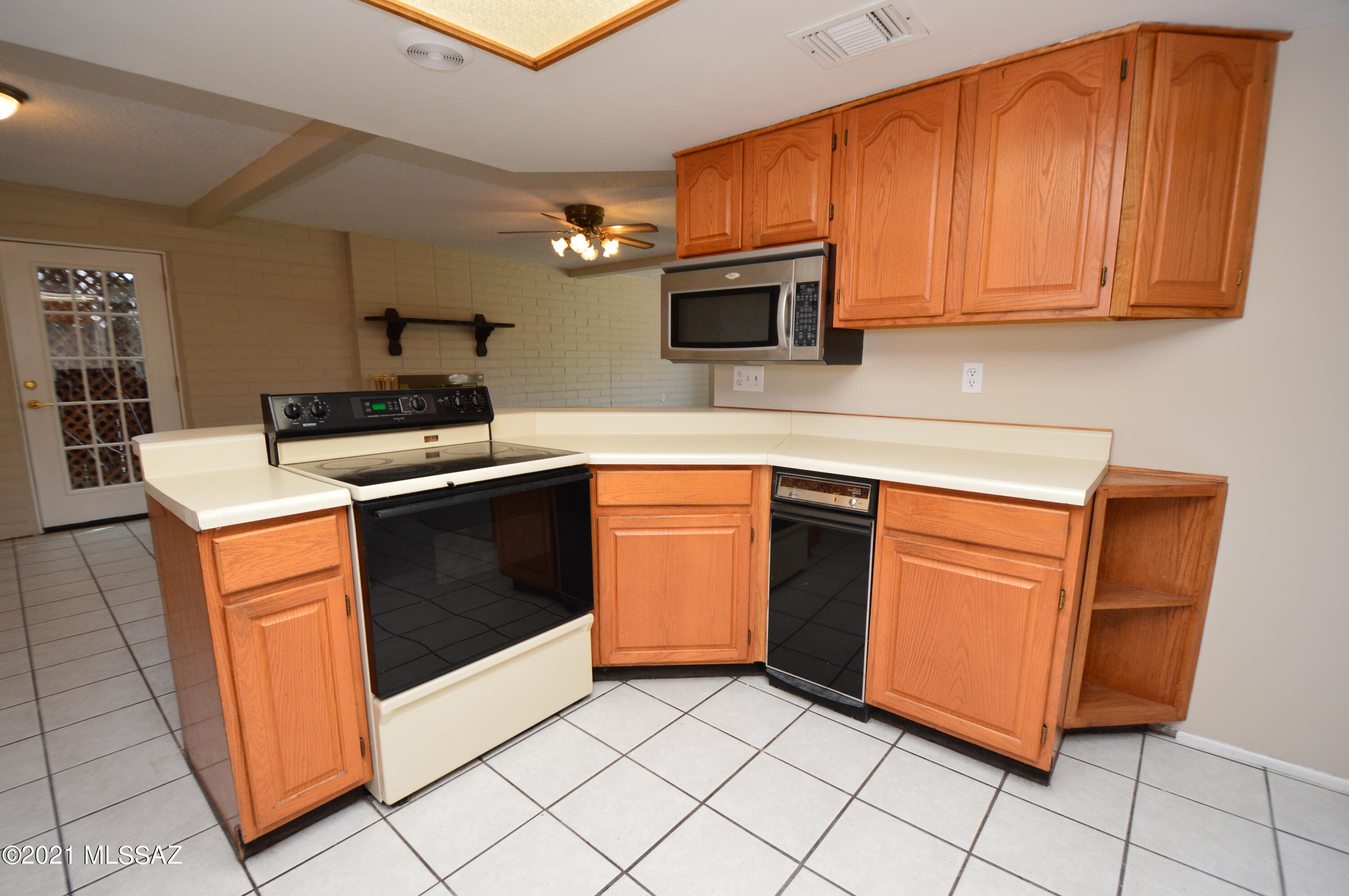 Broadway East (254-390) - Residential