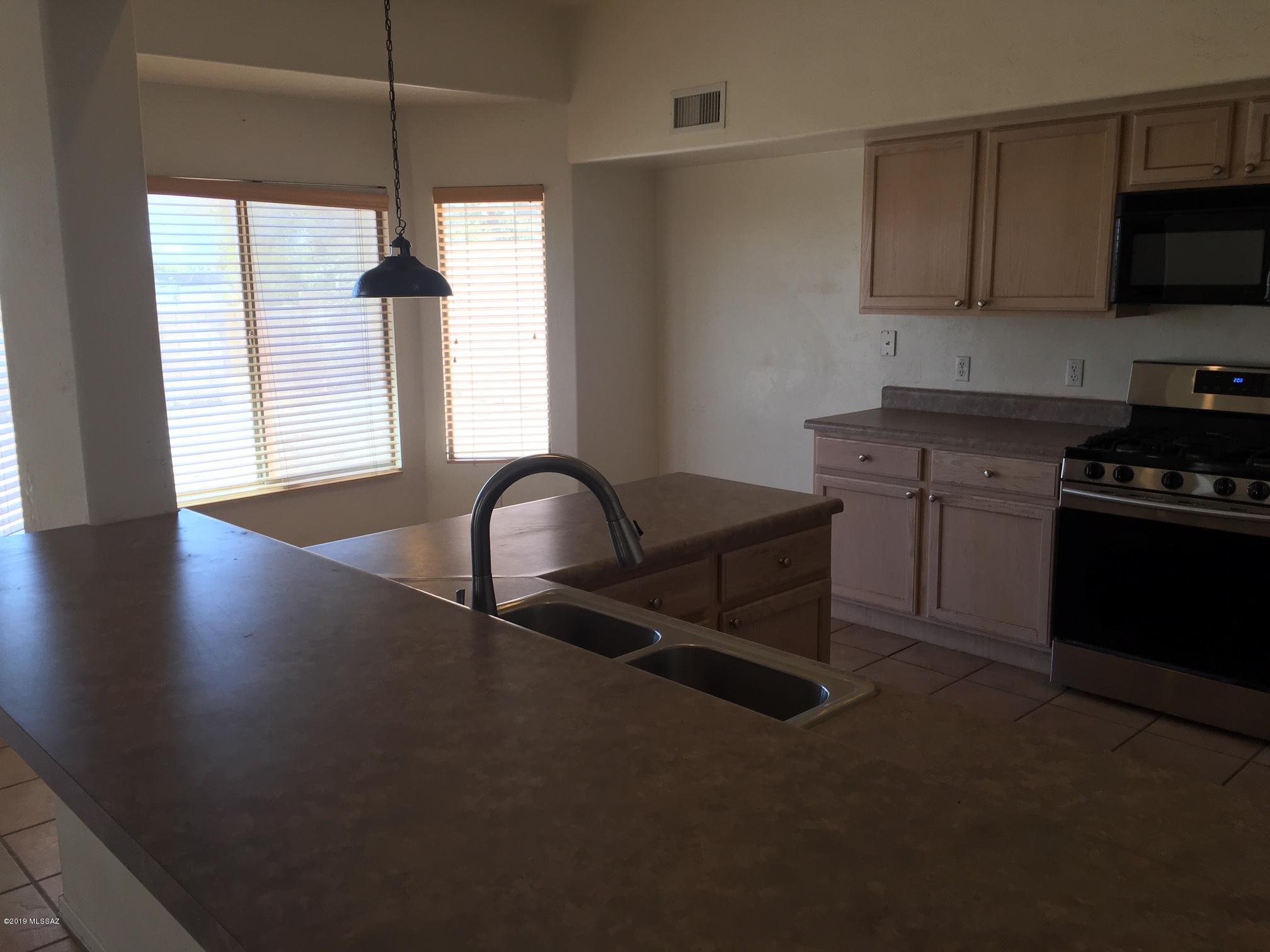 Catalina at Canada Hills (1-61) - Residential