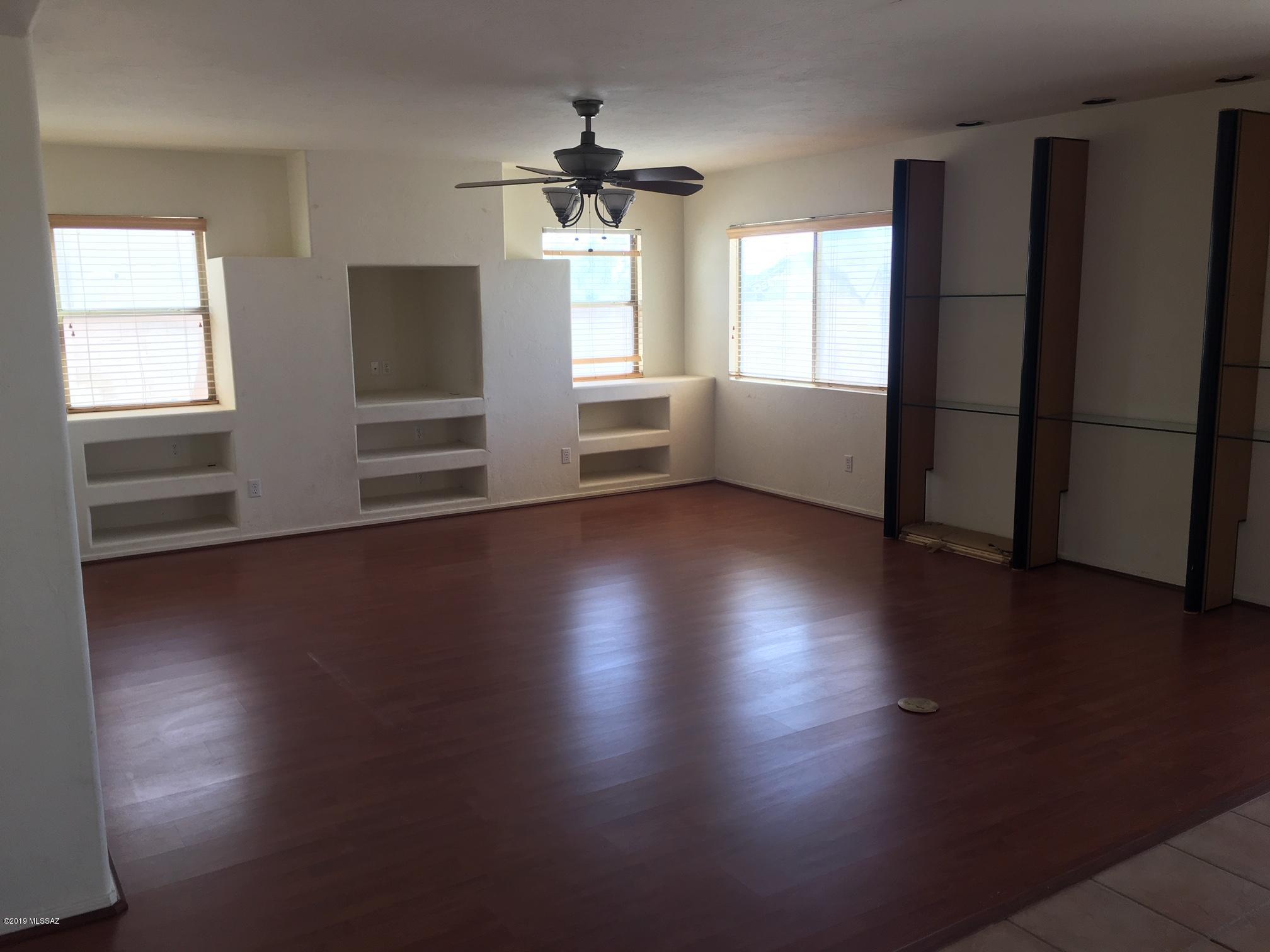 Catalina at Canada Hills (1-61) - Residential