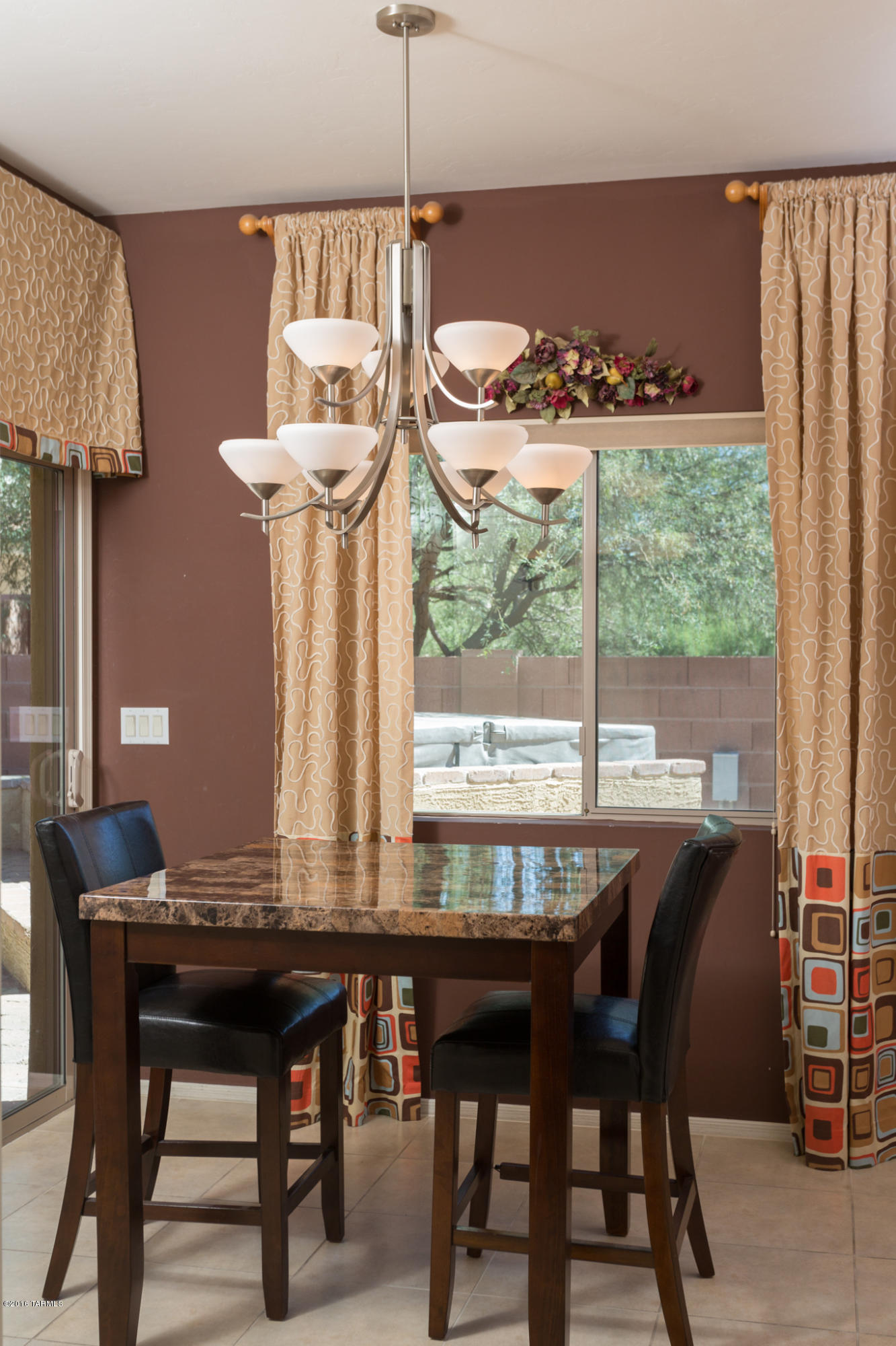 Paseo del Rio - Residential