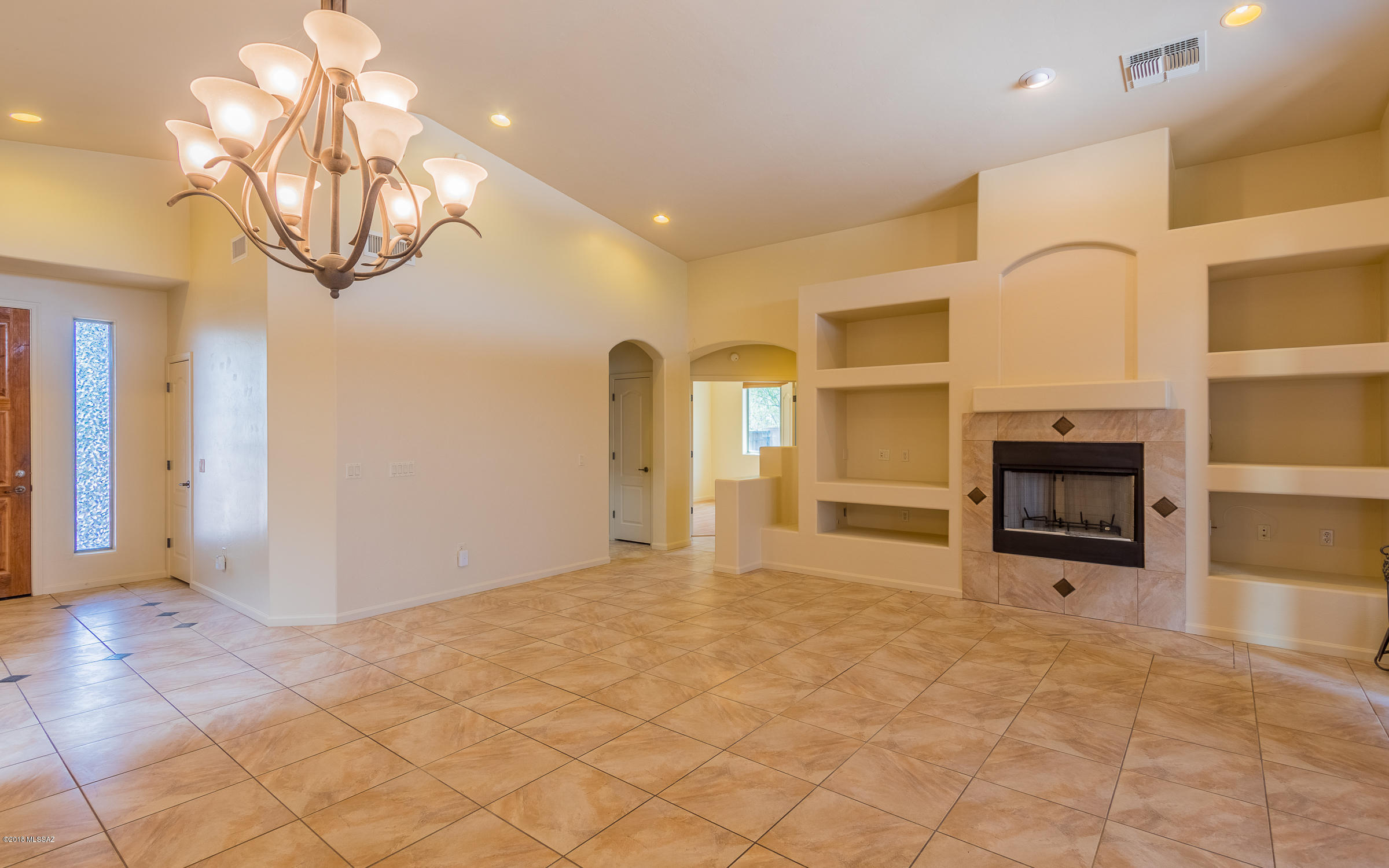 Loma Alta (1-89) - Residential Lease