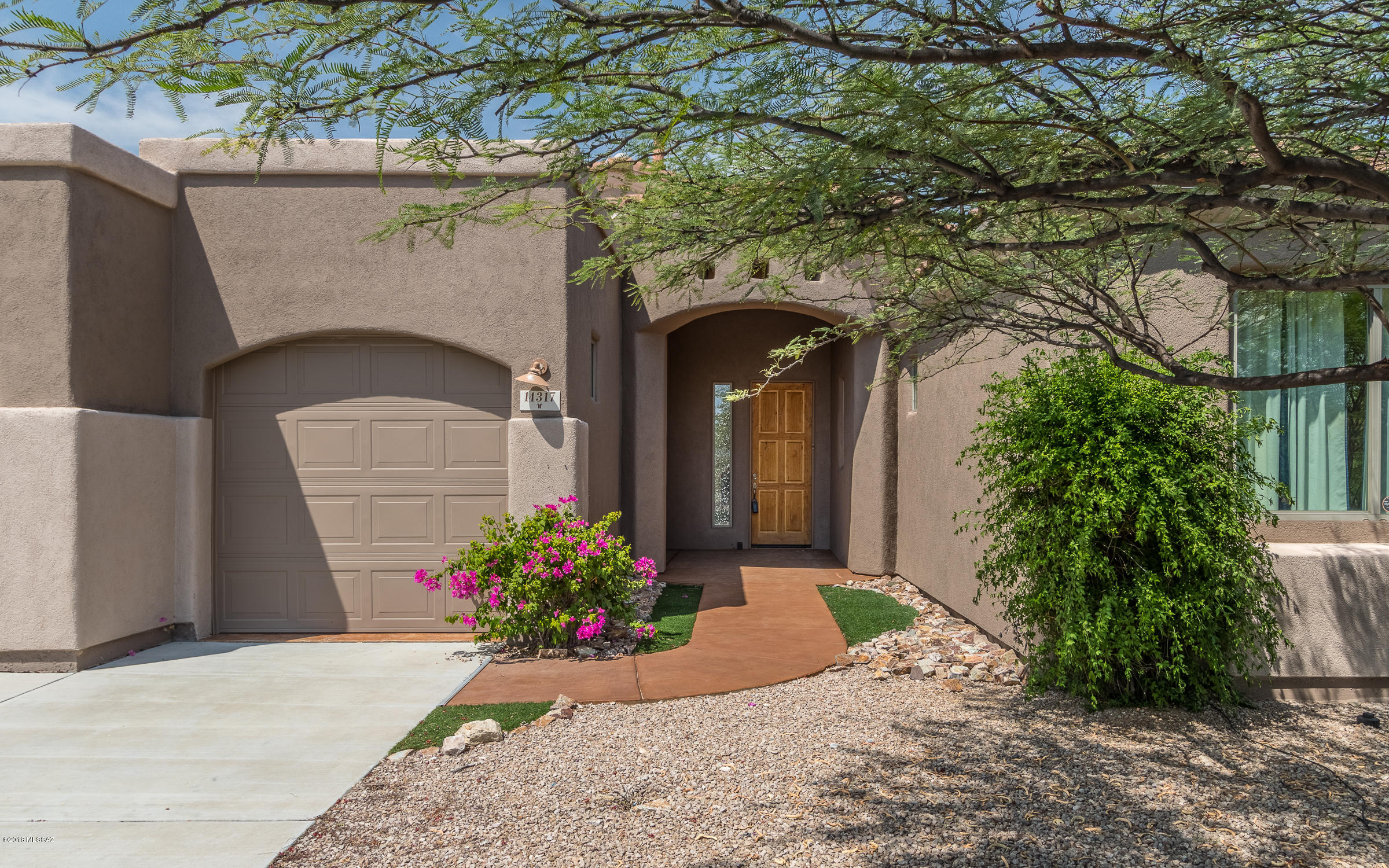 Loma Alta (1-89) - Residential Lease