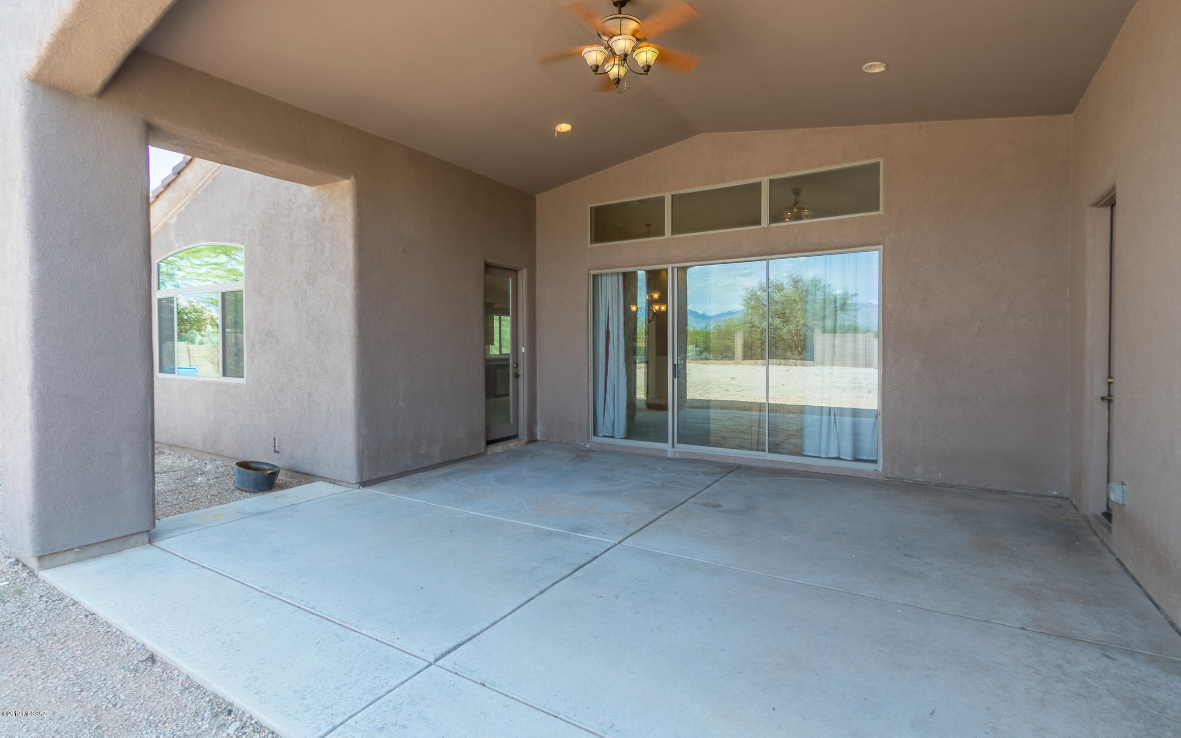 Loma Alta (1-89) - Residential Lease