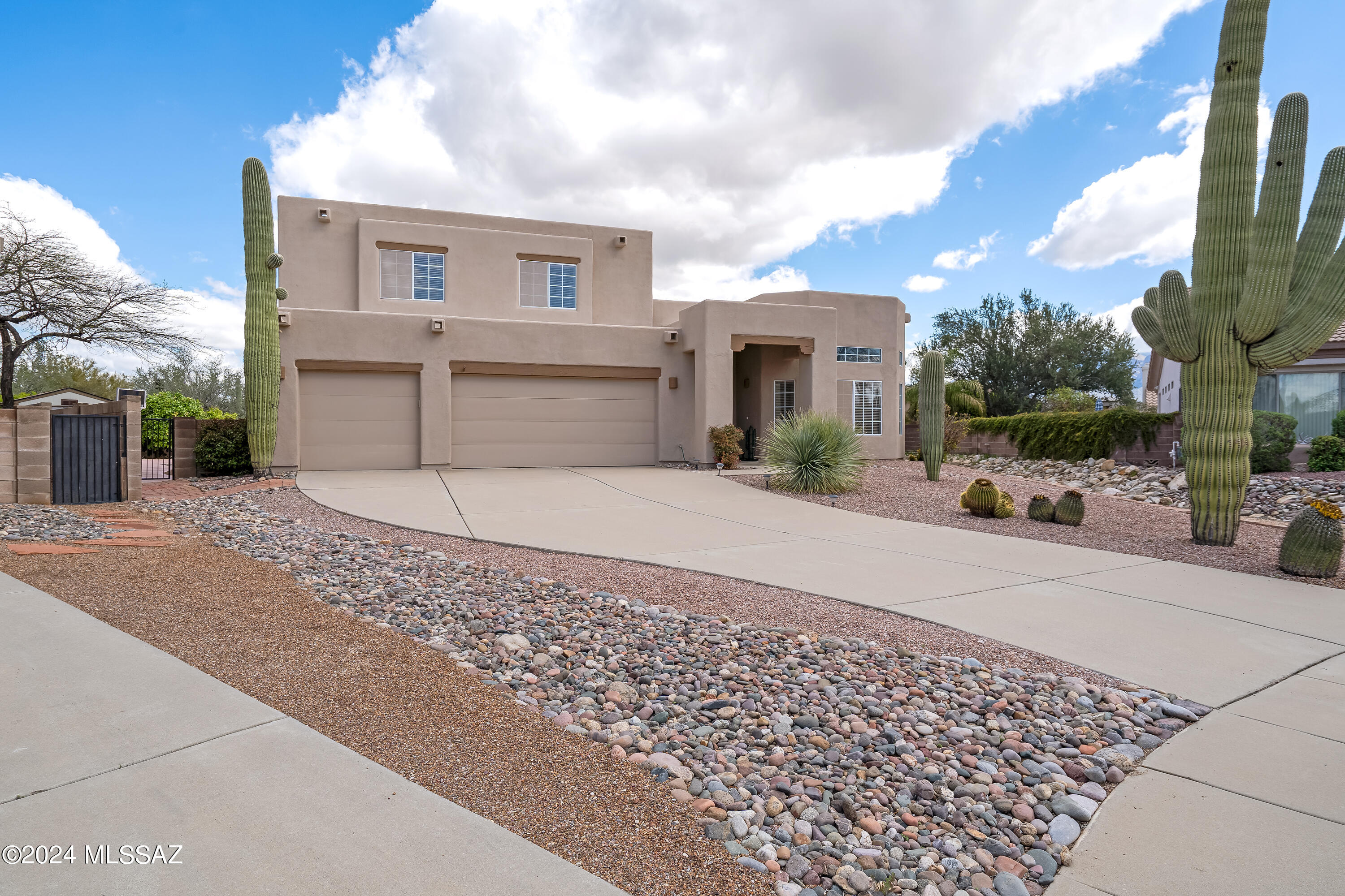 Montierra(1-22) - Residential
