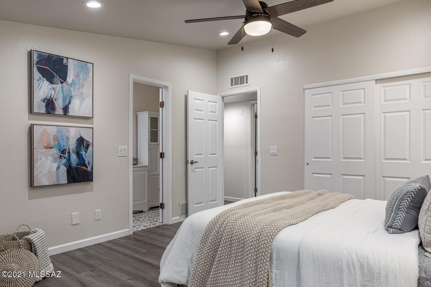 Casas Adobes Park (541-643) - Residential