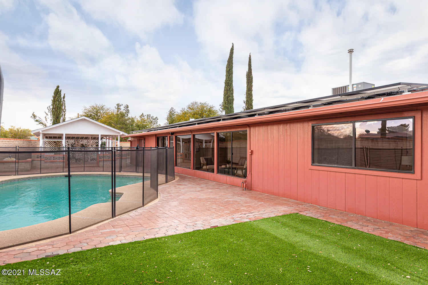 Casas Adobes Park (541-643) - Residential