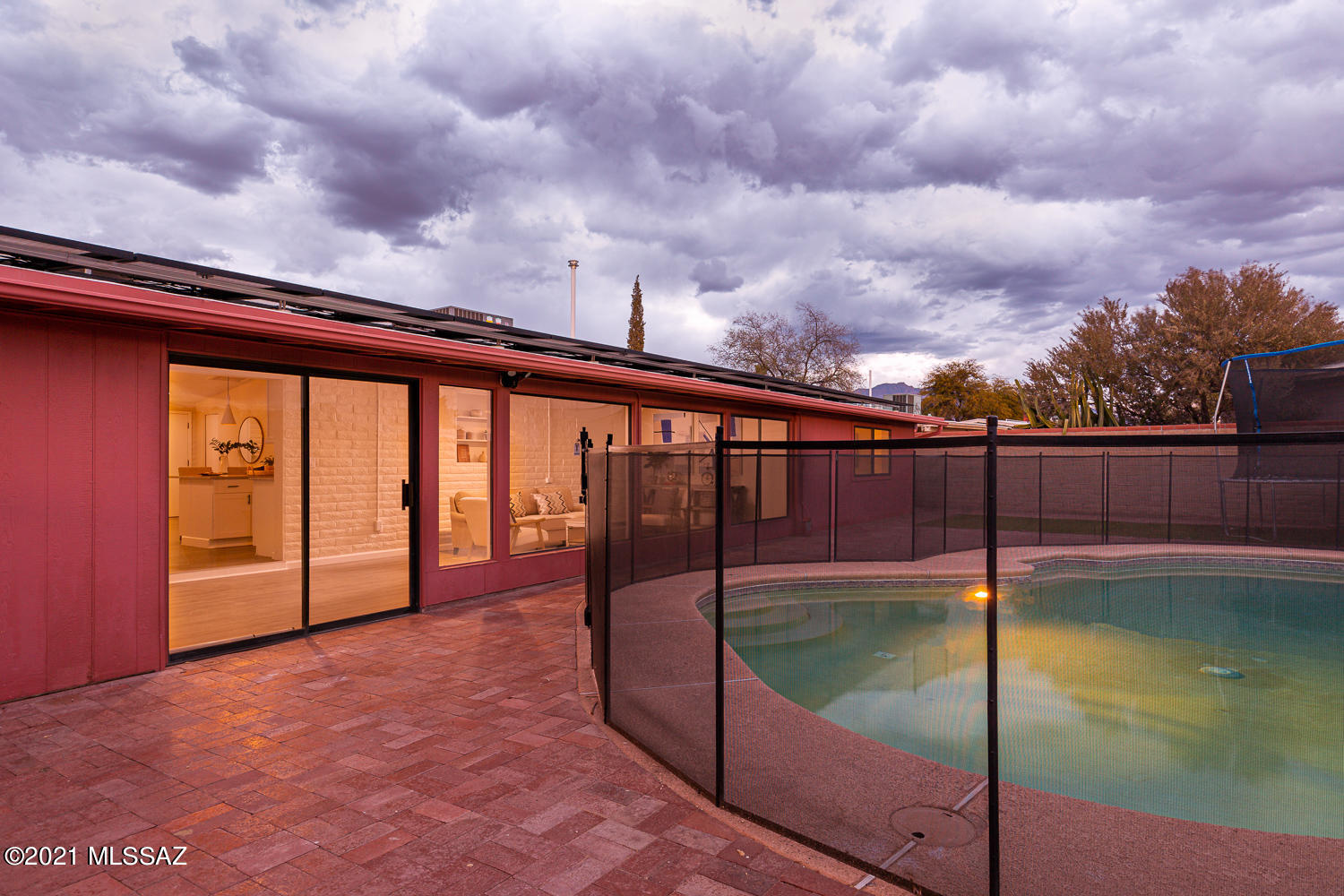 Casas Adobes Park (541-643) - Residential