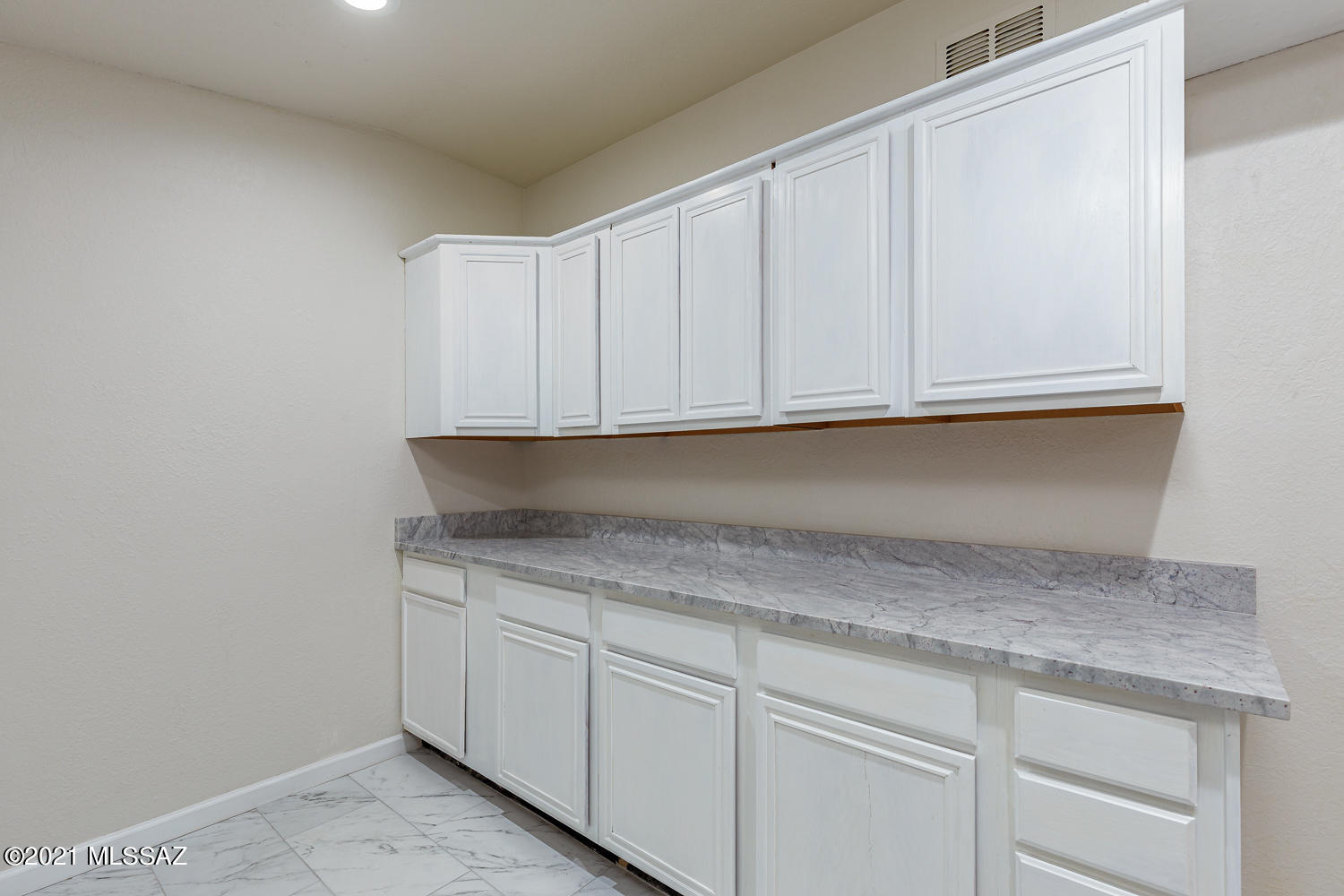 Casas Adobes Park (541-643) - Residential